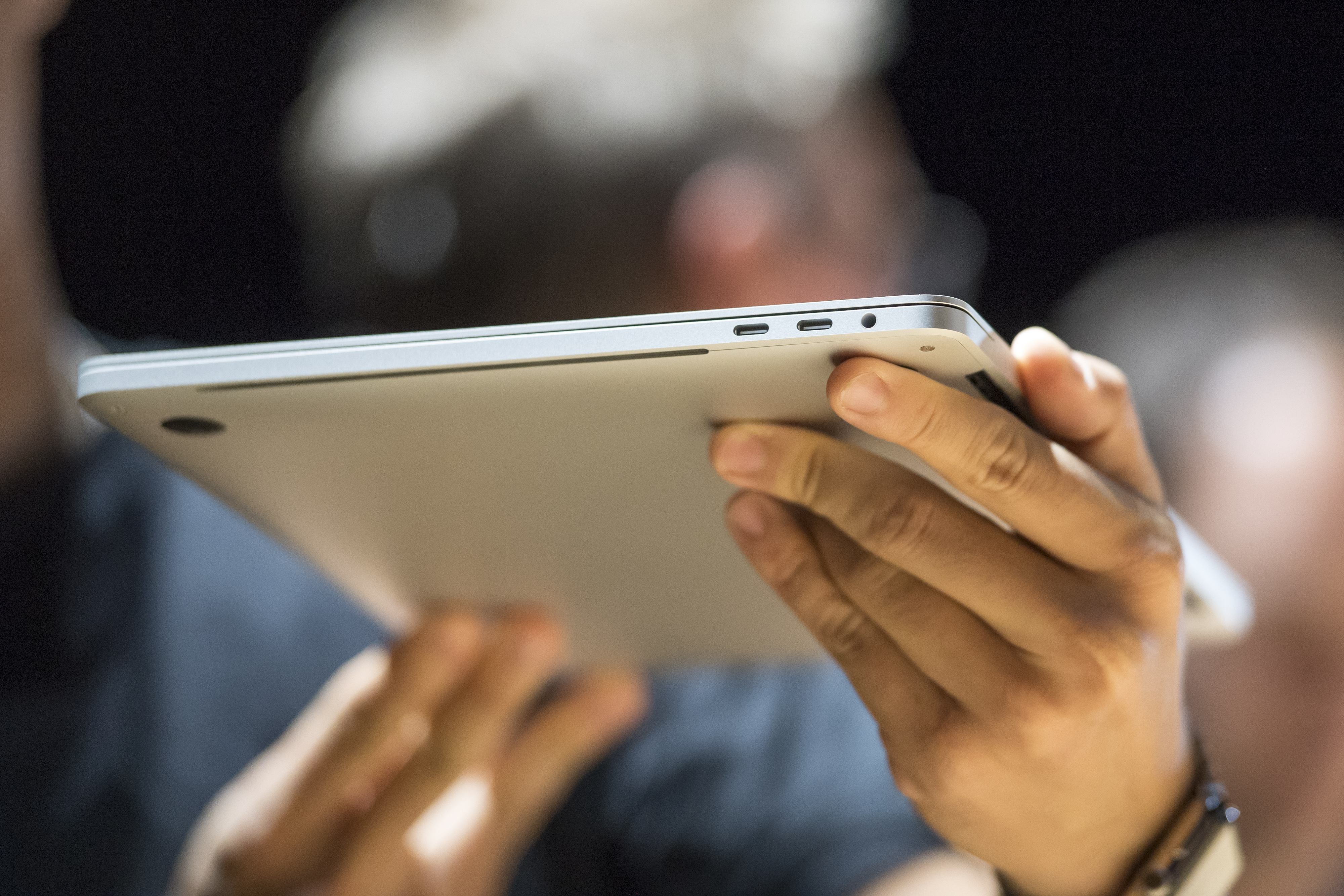 Apple Inc. Debuts New MacBook Computers