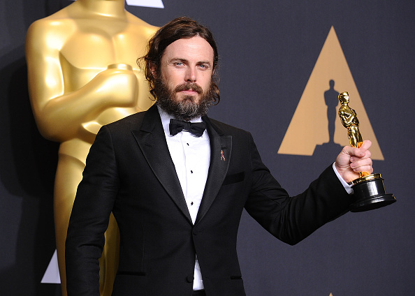Casey Affleck poses in the press room at the 89th annual Academy Awards at Hollywood & Highland Center on February 26, 2017 in Hollywood, California.