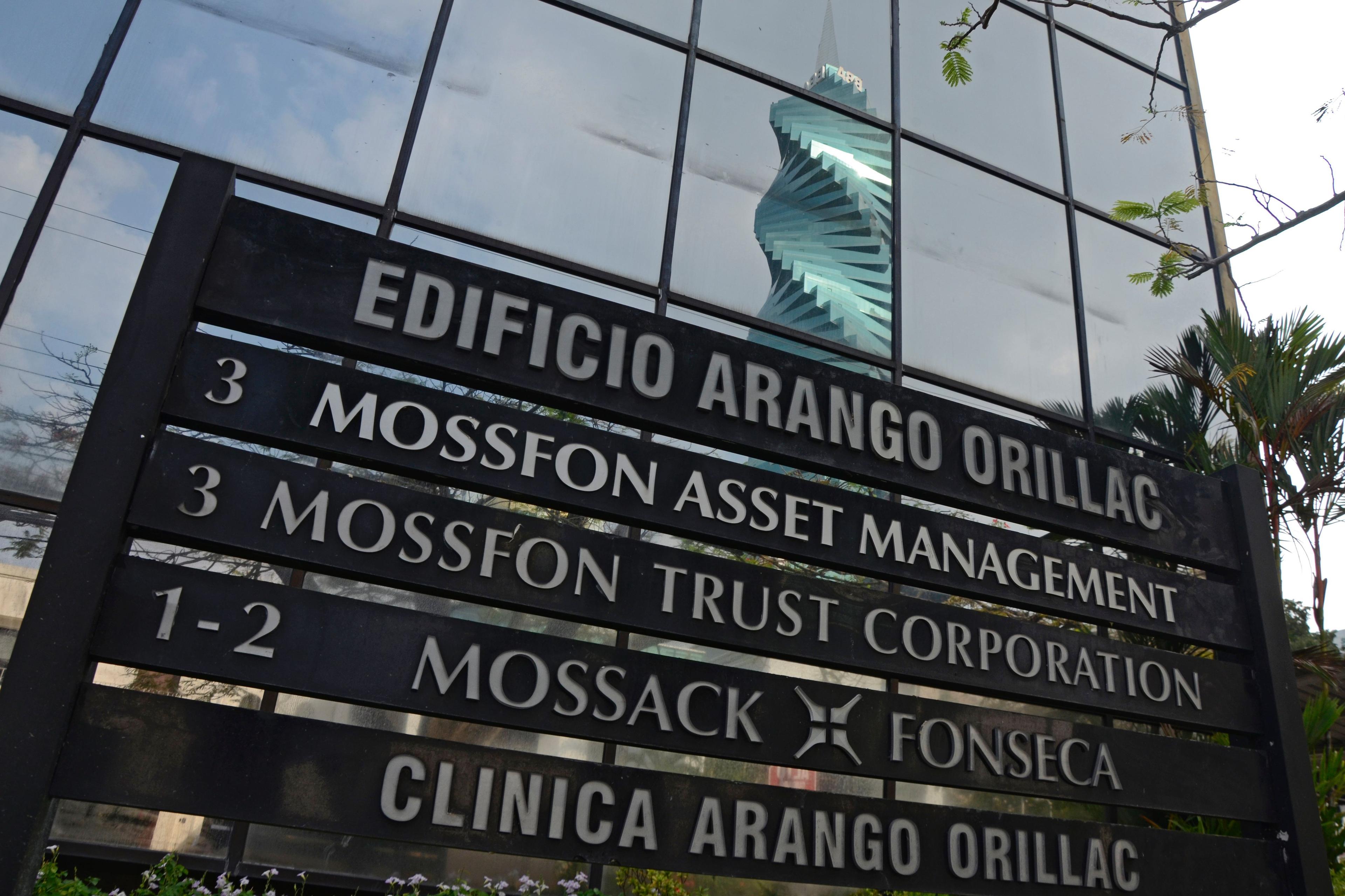 Mossack Panama Papers: Police Raid Mossack Fonseca Headquarters