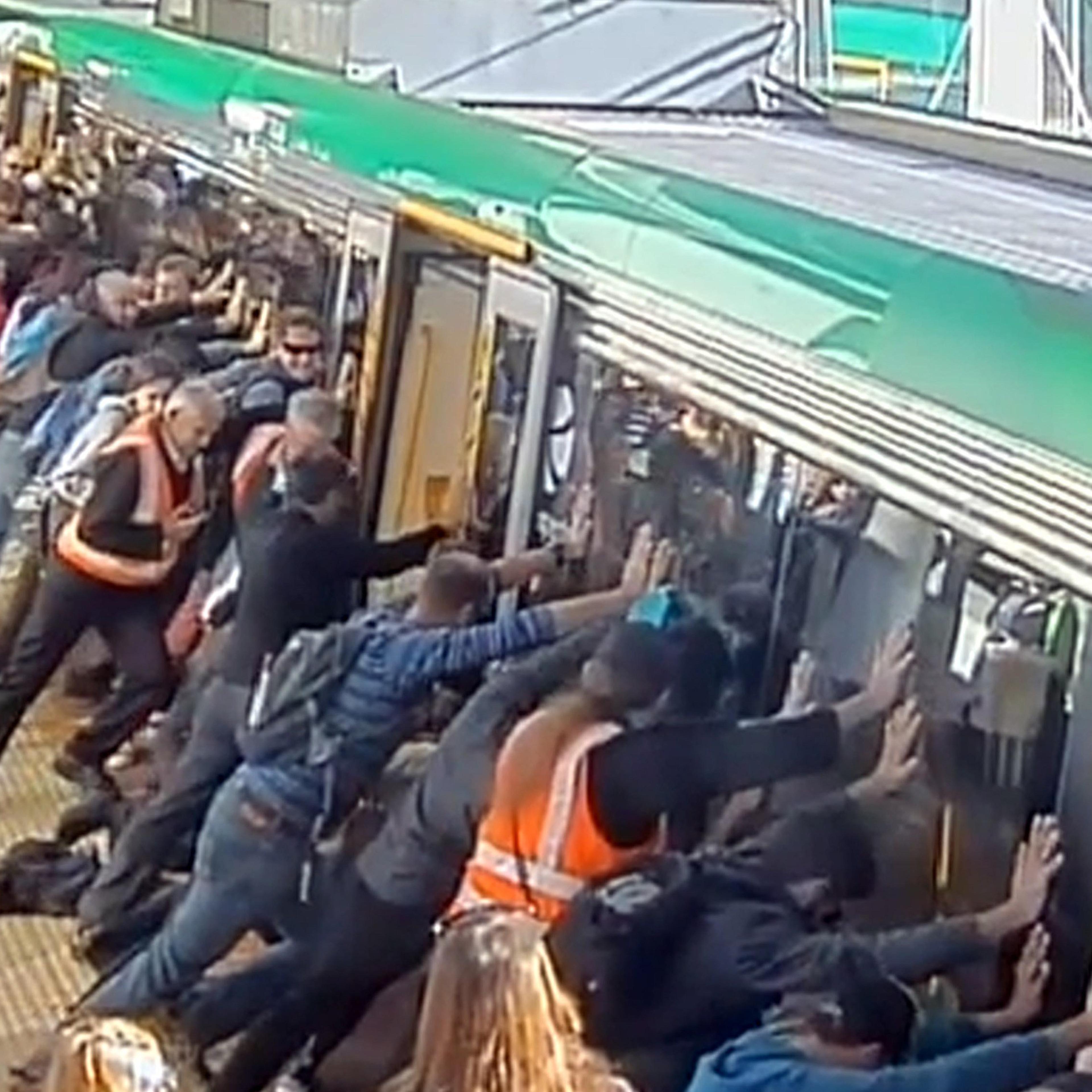 AUSTRALIA-TRAIN-TRANSPORT-OFFBEAT