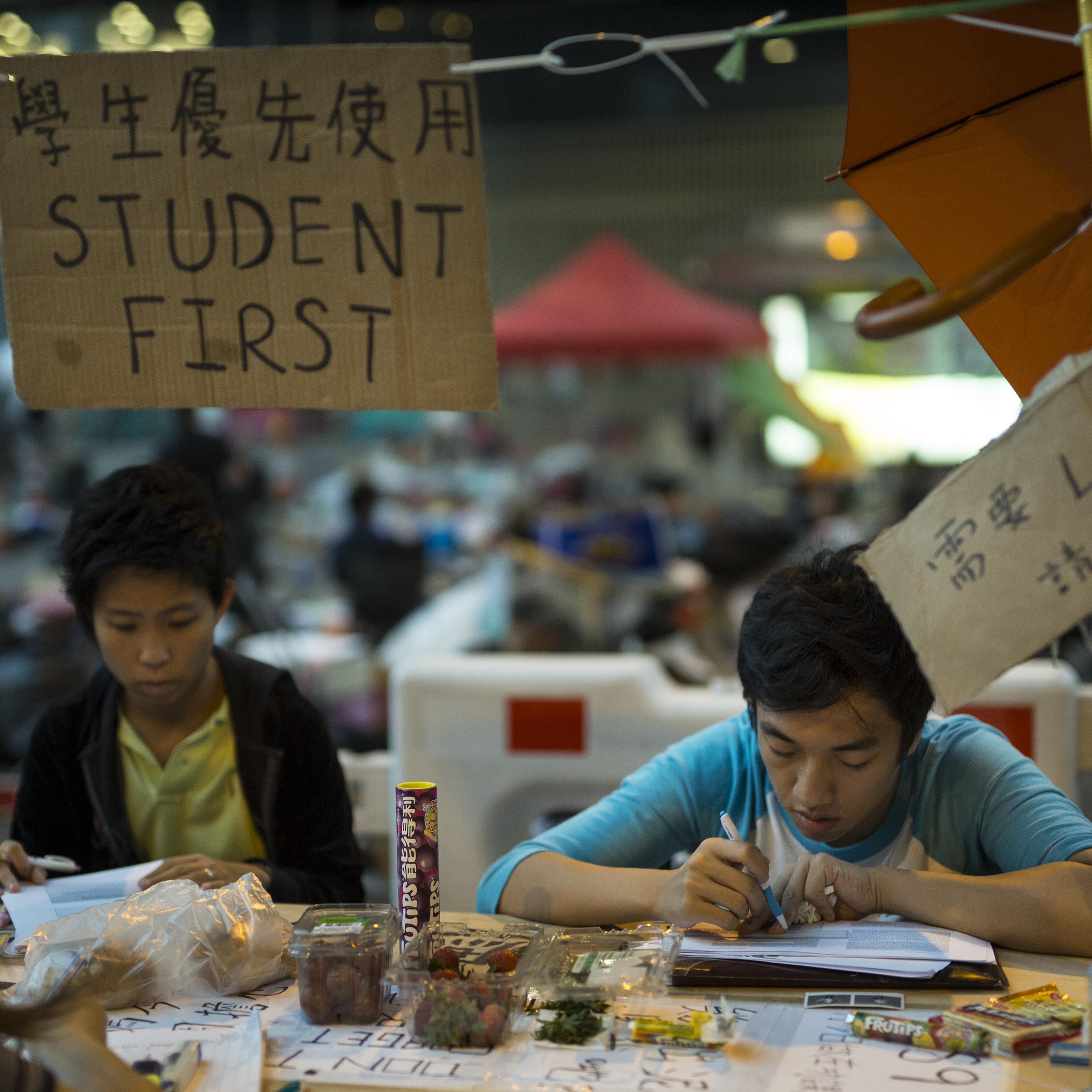 Hong Kong Protest Continues As Negotiations Break Down
