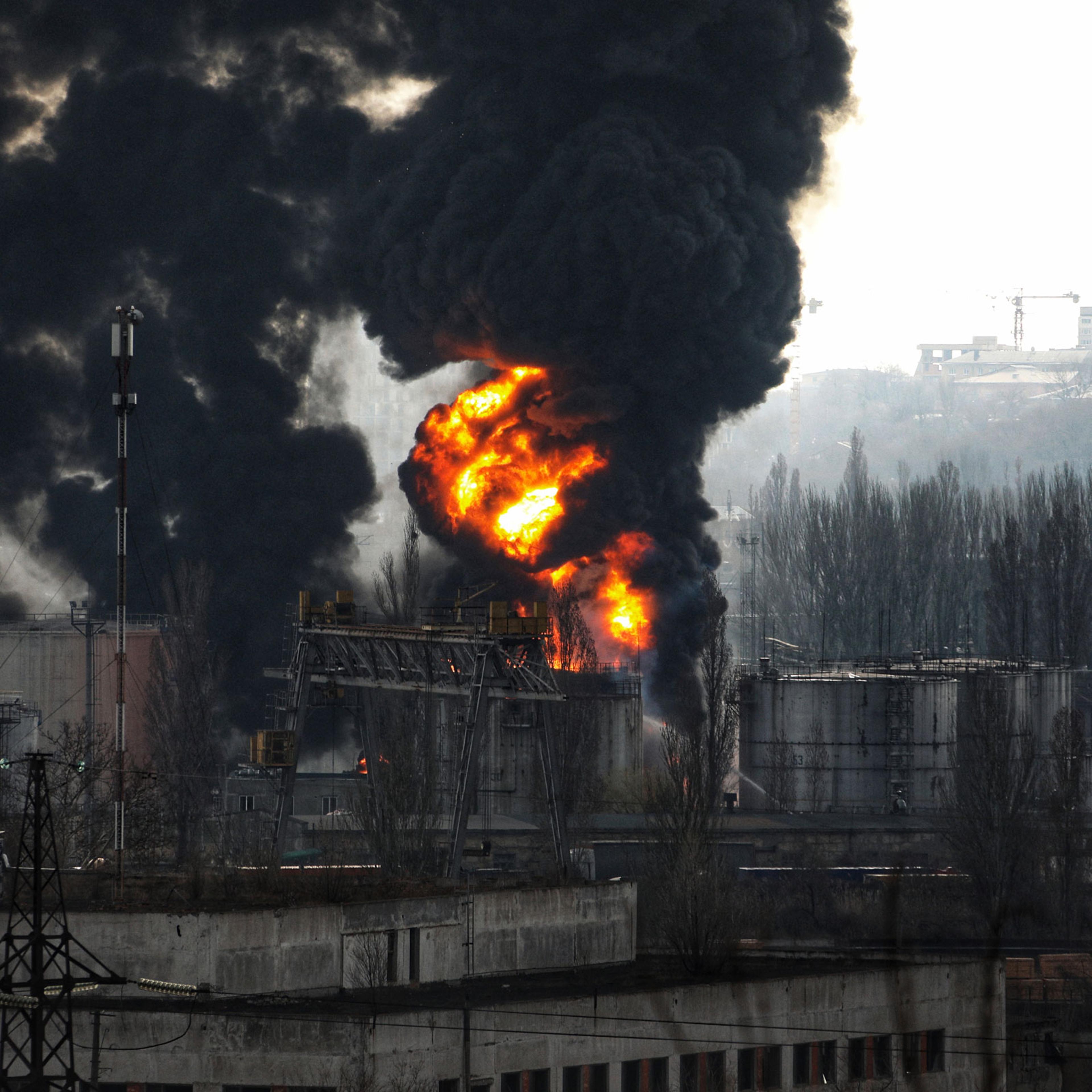 Rocket strikes at oil refinery and oil depot in Odesa