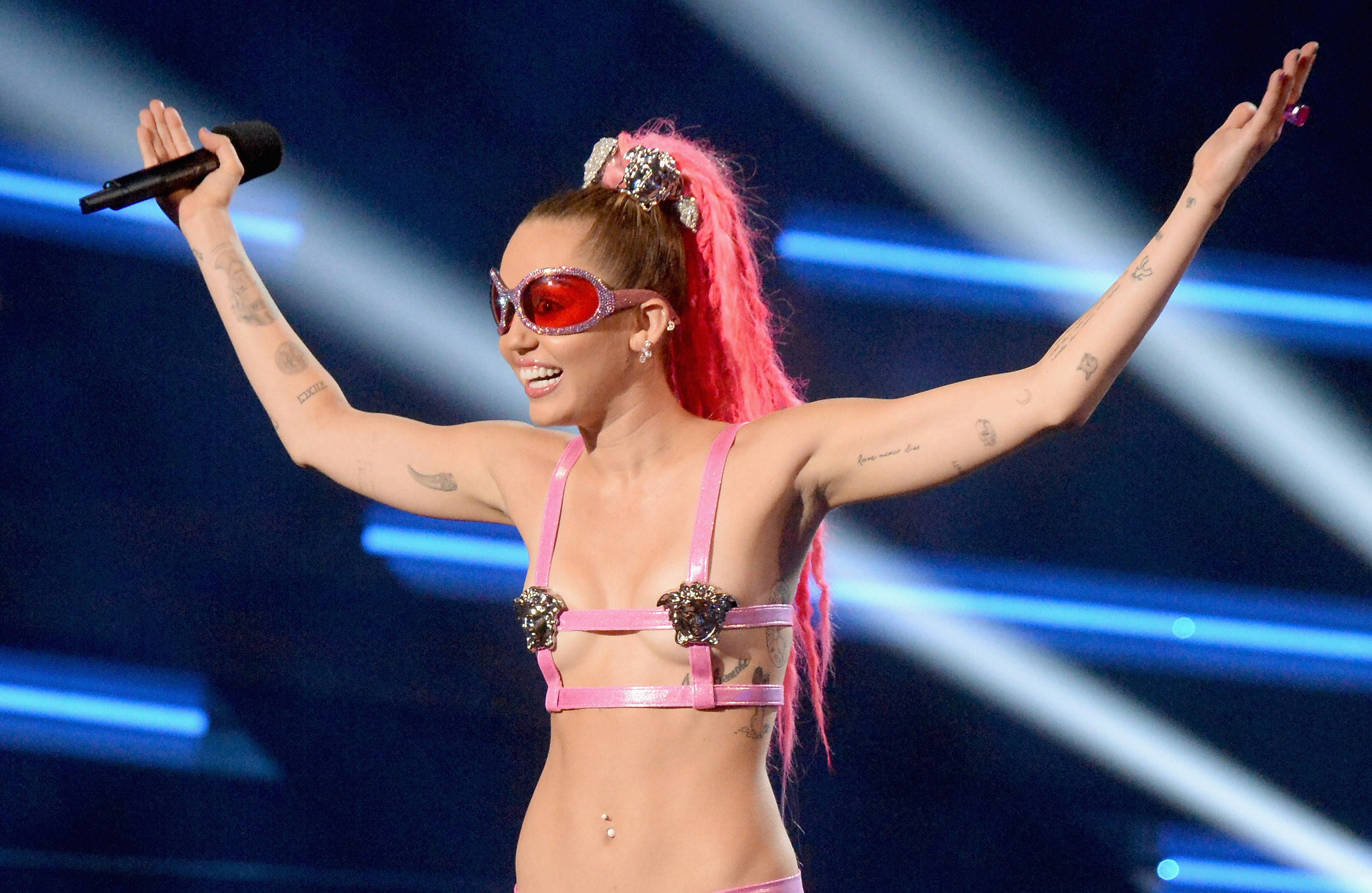 LOS ANGELES, CA - AUGUST 30: Host Miley Cyrus speaks onstage during the 2015 MTV Video Music Awards at Microsoft Theater on August 30, 2015 in Los Angeles, California. (Photo by Jeff Kravitz/MTV1415/FilmMagic)