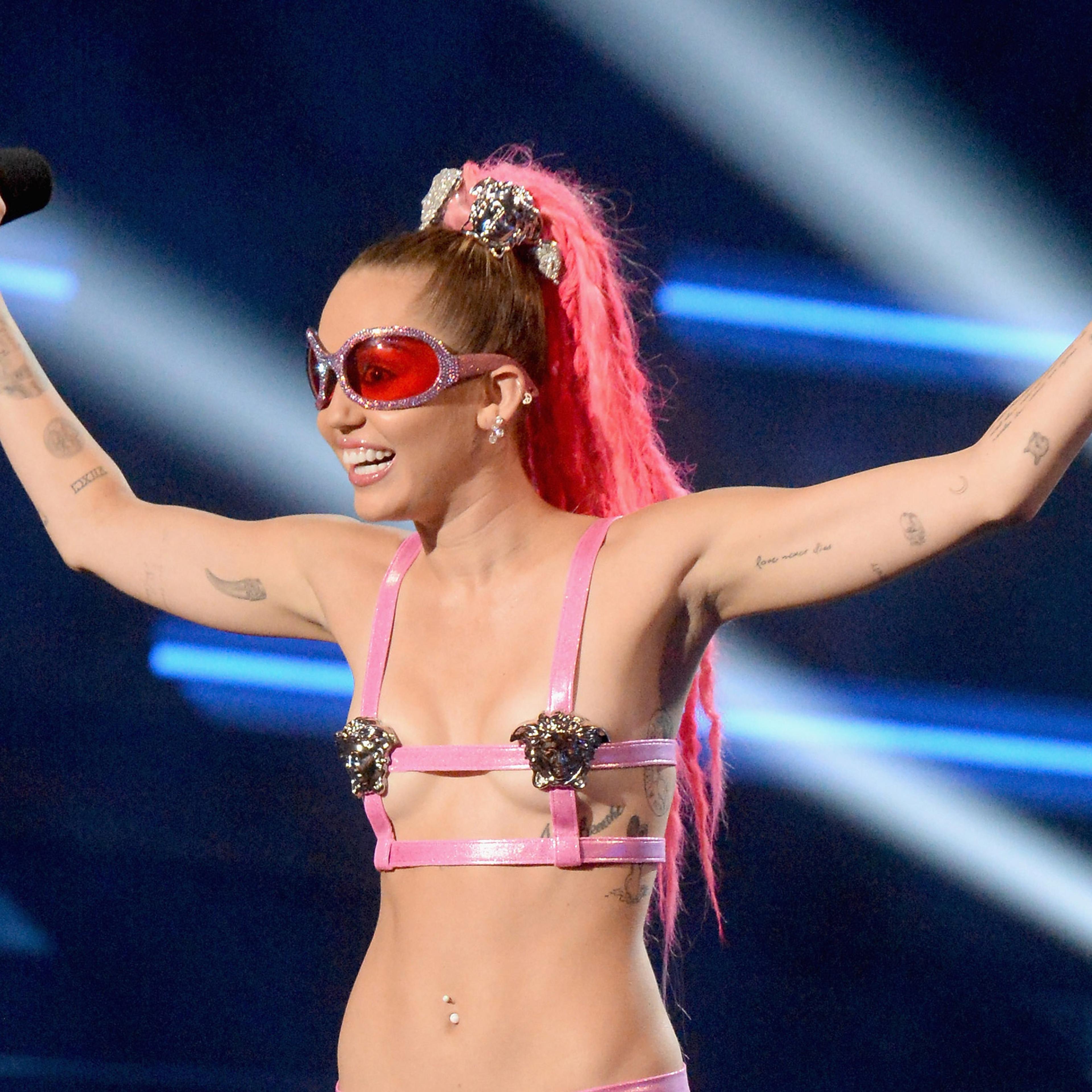 LOS ANGELES, CA - AUGUST 30: Host Miley Cyrus speaks onstage during the 2015 MTV Video Music Awards at Microsoft Theater on August 30, 2015 in Los Angeles, California. (Photo by Jeff Kravitz/MTV1415/FilmMagic)