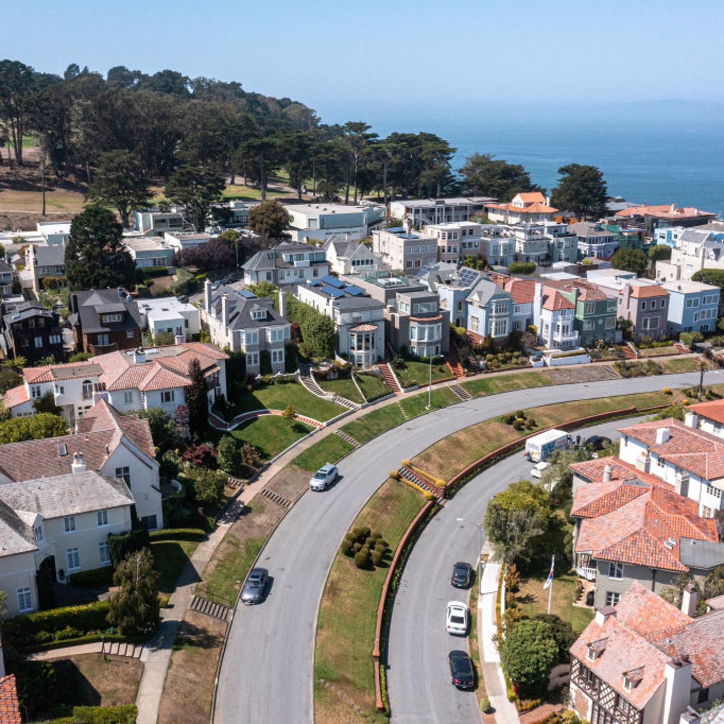 us-housing-prices-fall-first-time-since-2012