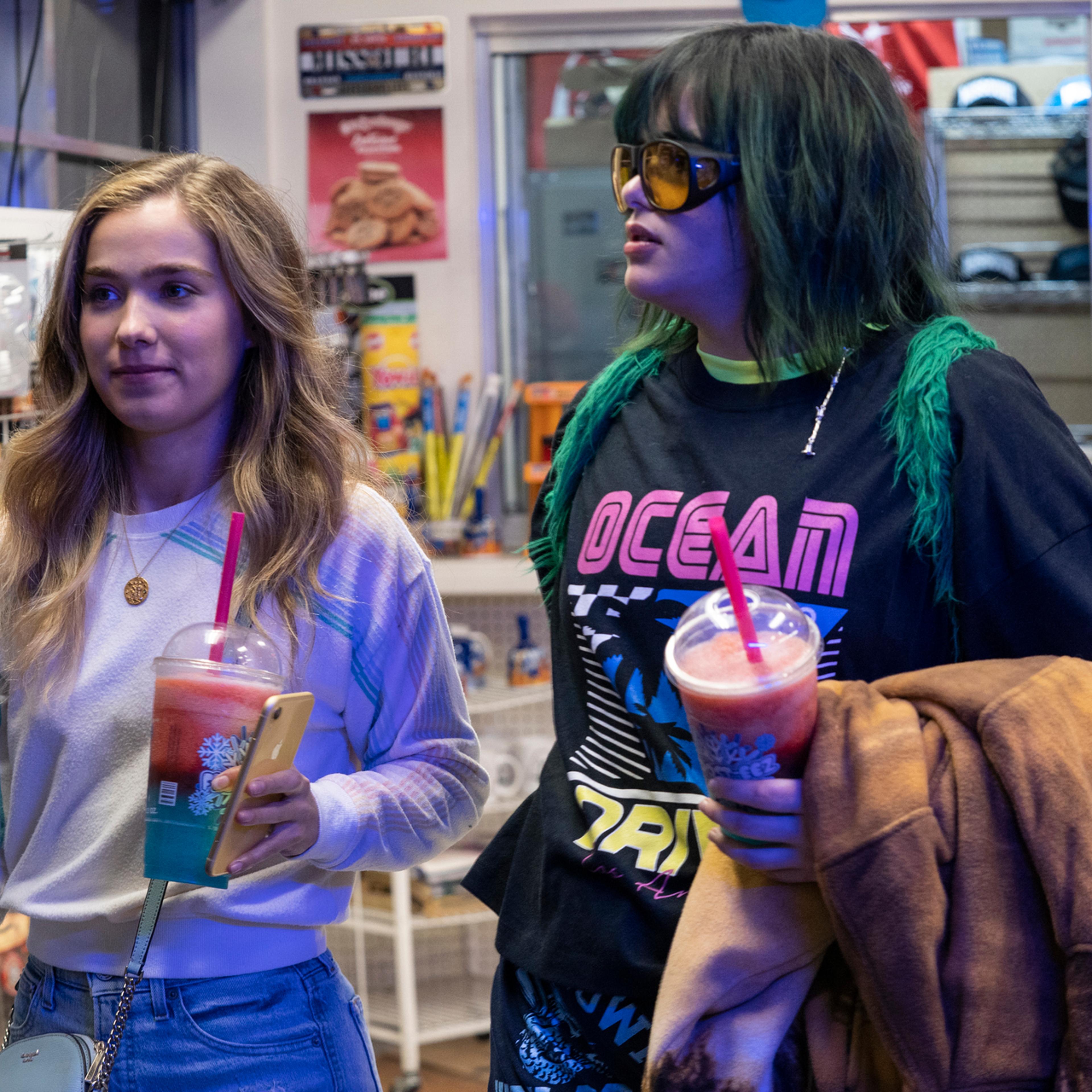 Haley Lu Richardson and Barbie Ferreira journey across state lines for an abortion in 'Unpregnant'