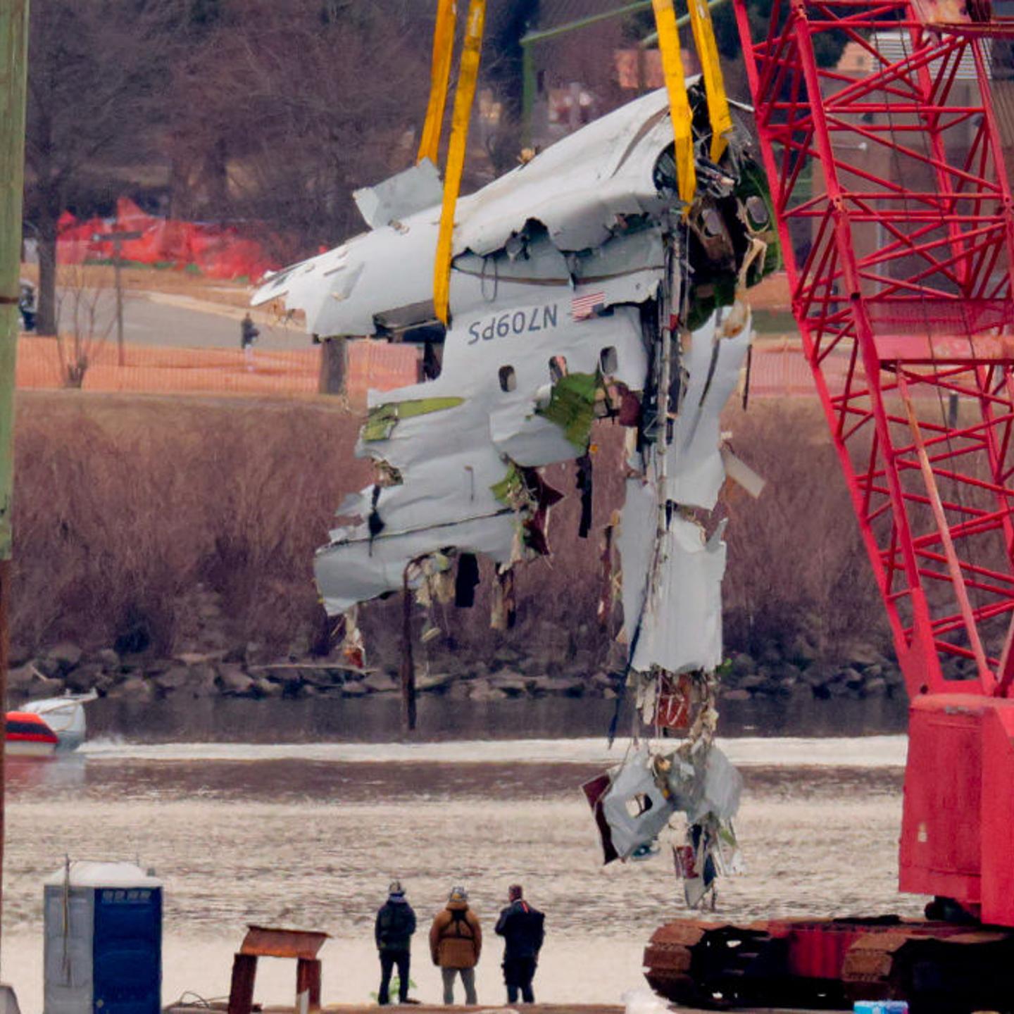 American Airlines Plane And Black Hawk Helicopter Crash Near Reagan National Airport