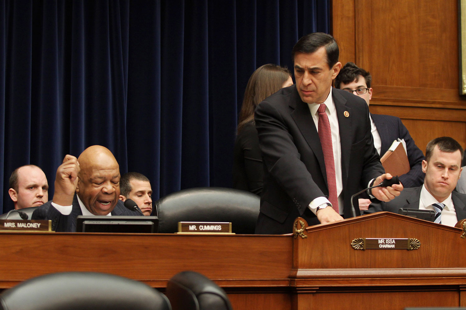 Darrell Issa, Elijah Cummings