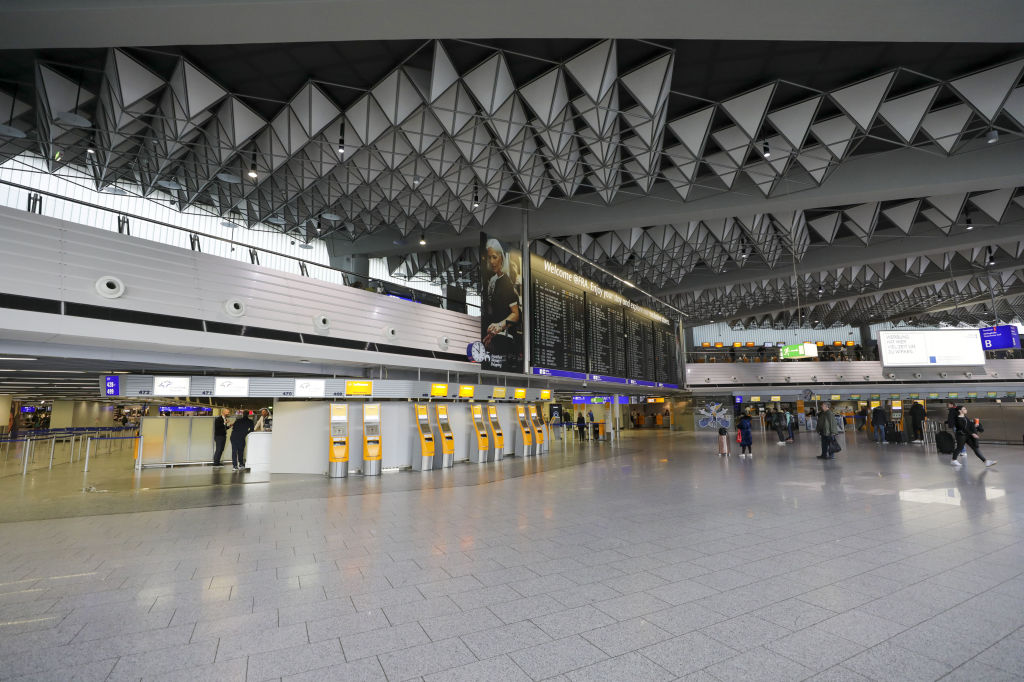 European Airports Ahead of U.S. Travel Ban