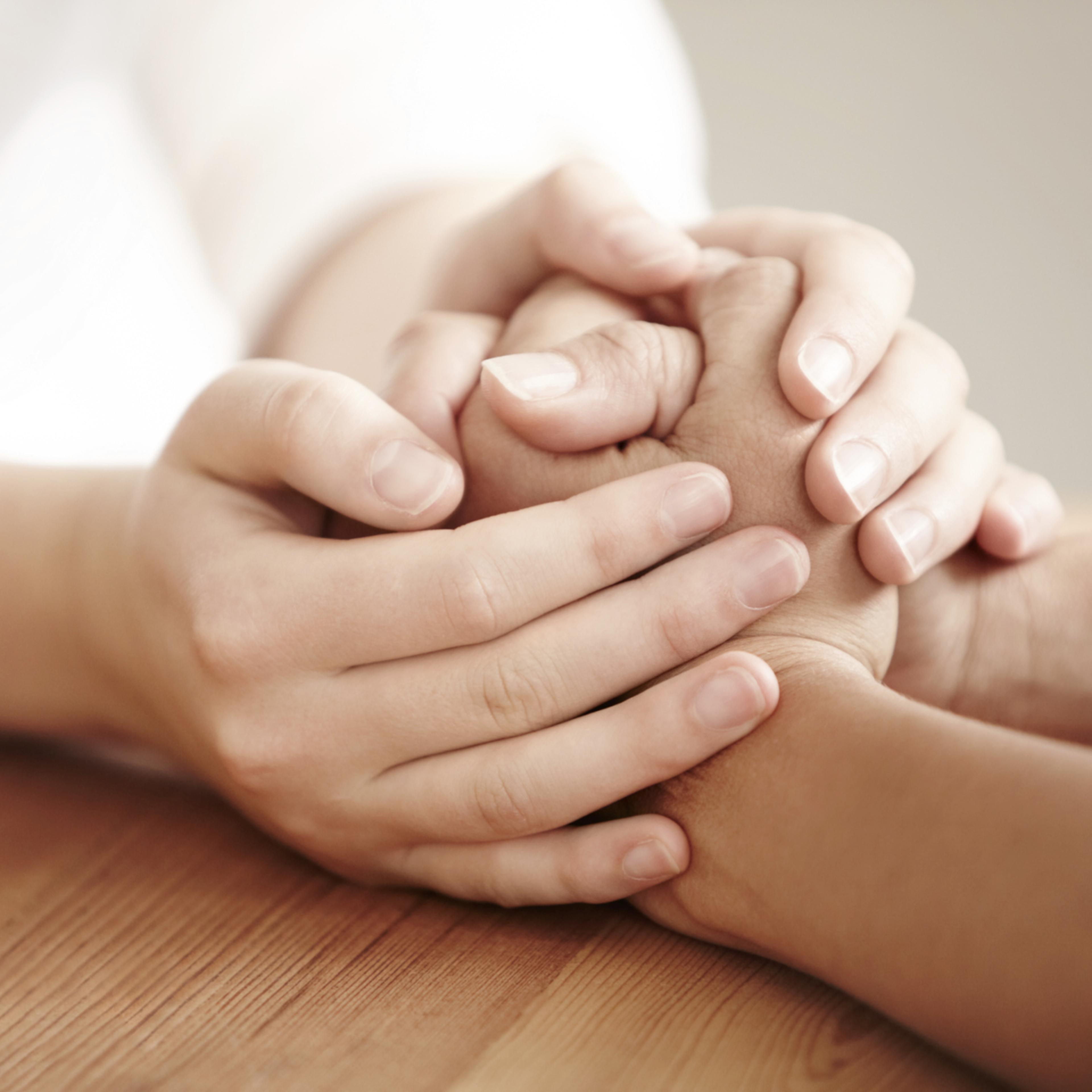 holding-hands