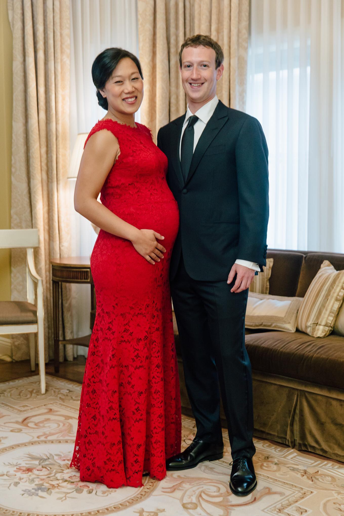 September 25, 2015 Priscilla and I are attending tonight’s state dinner for Chinese President Xi Jinping. Here’s a photo before we head to the White House. — with Priscilla Chan. 