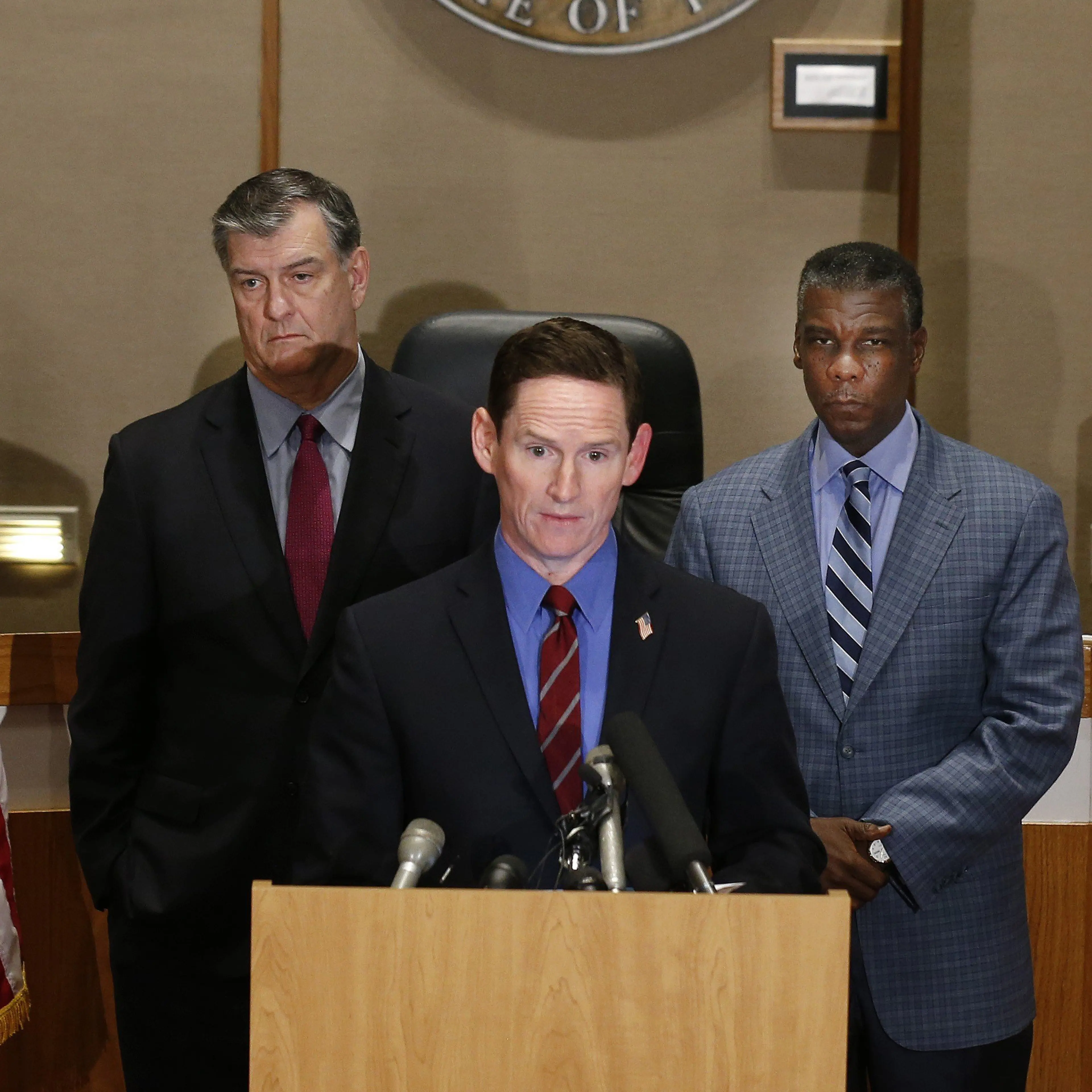 Dr. Daniel Varga, Chief Clinical Officer, Senior Executive Vice President, Dallas Mayor Mike Rawlings, Dallas County Judge Clay Jenkins and Dallas County Human and Health Service Director Zach Thompson held a news conference about the new Ebola case on O