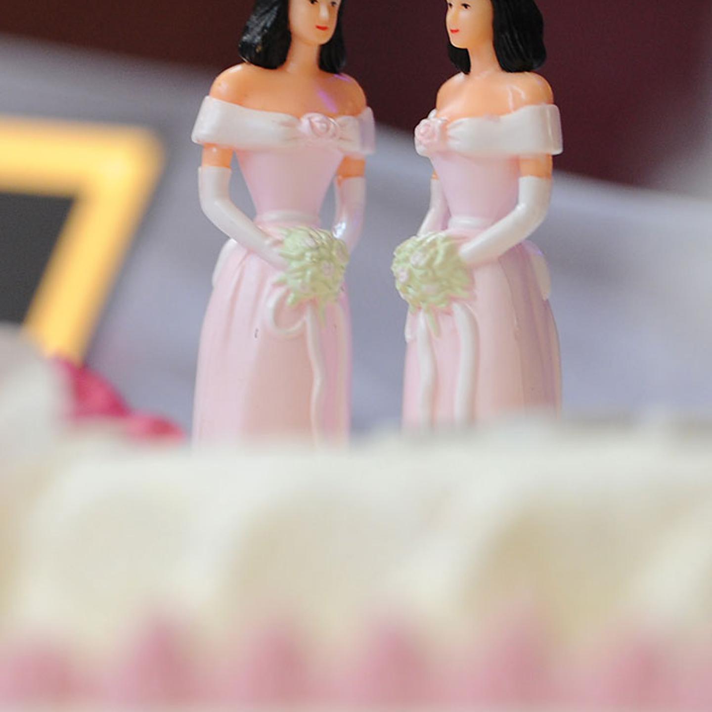 US-CALIFORNIA-SAME SEX MARRIAGE