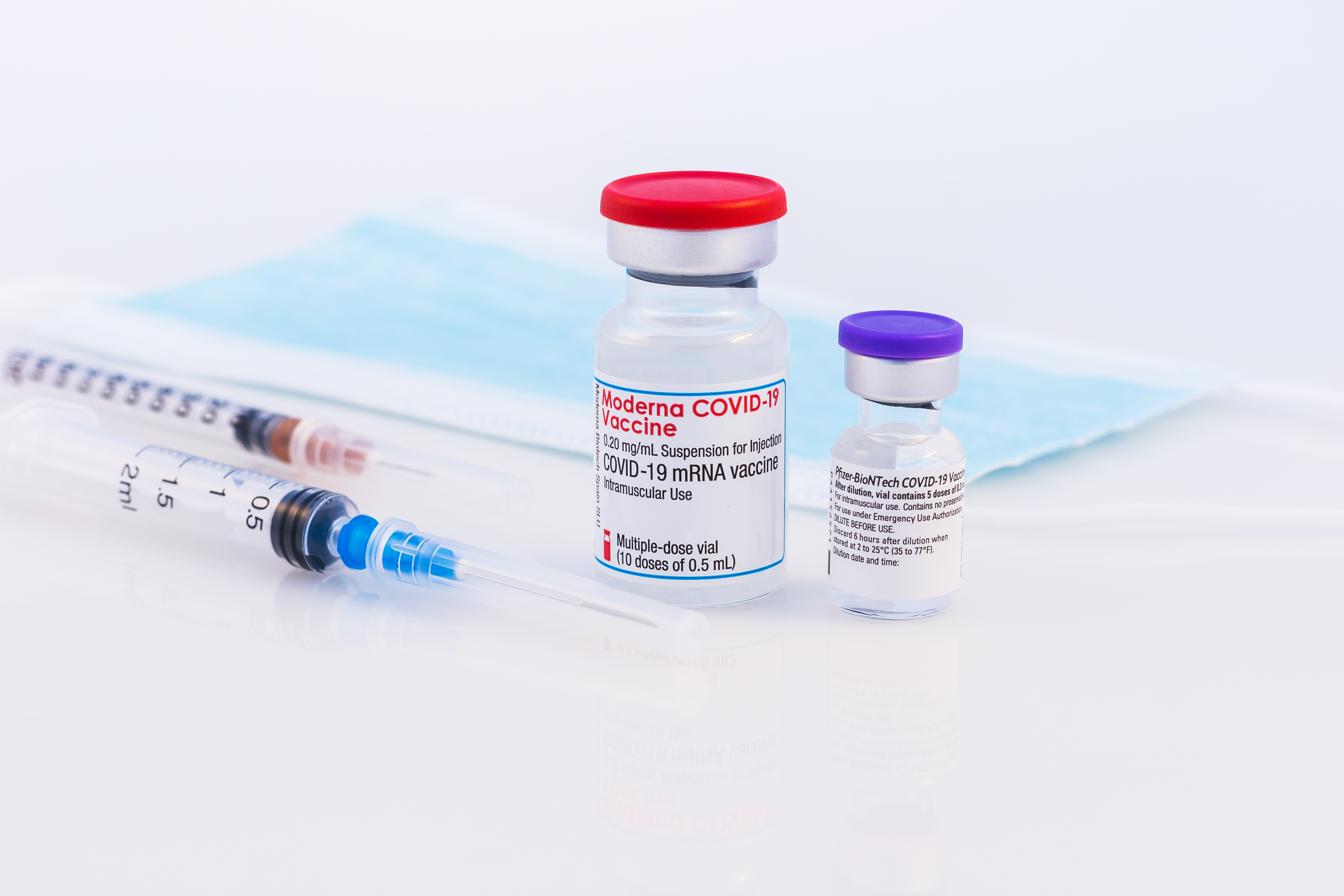 First Studies Show It’s Possible to Mix Pfizer-BioNTech, Moderna and J&J Vaccine Doses