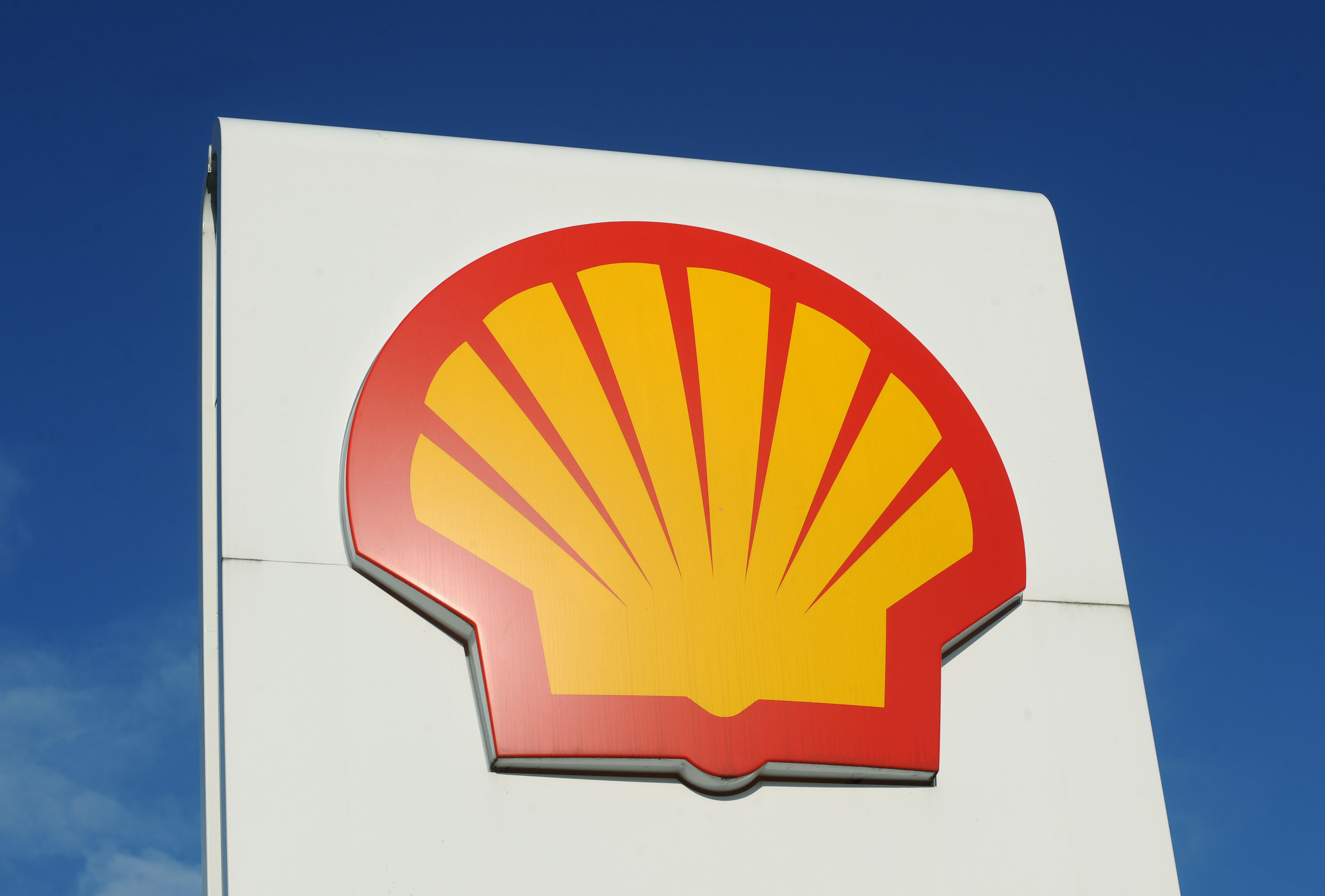 Shell logo.