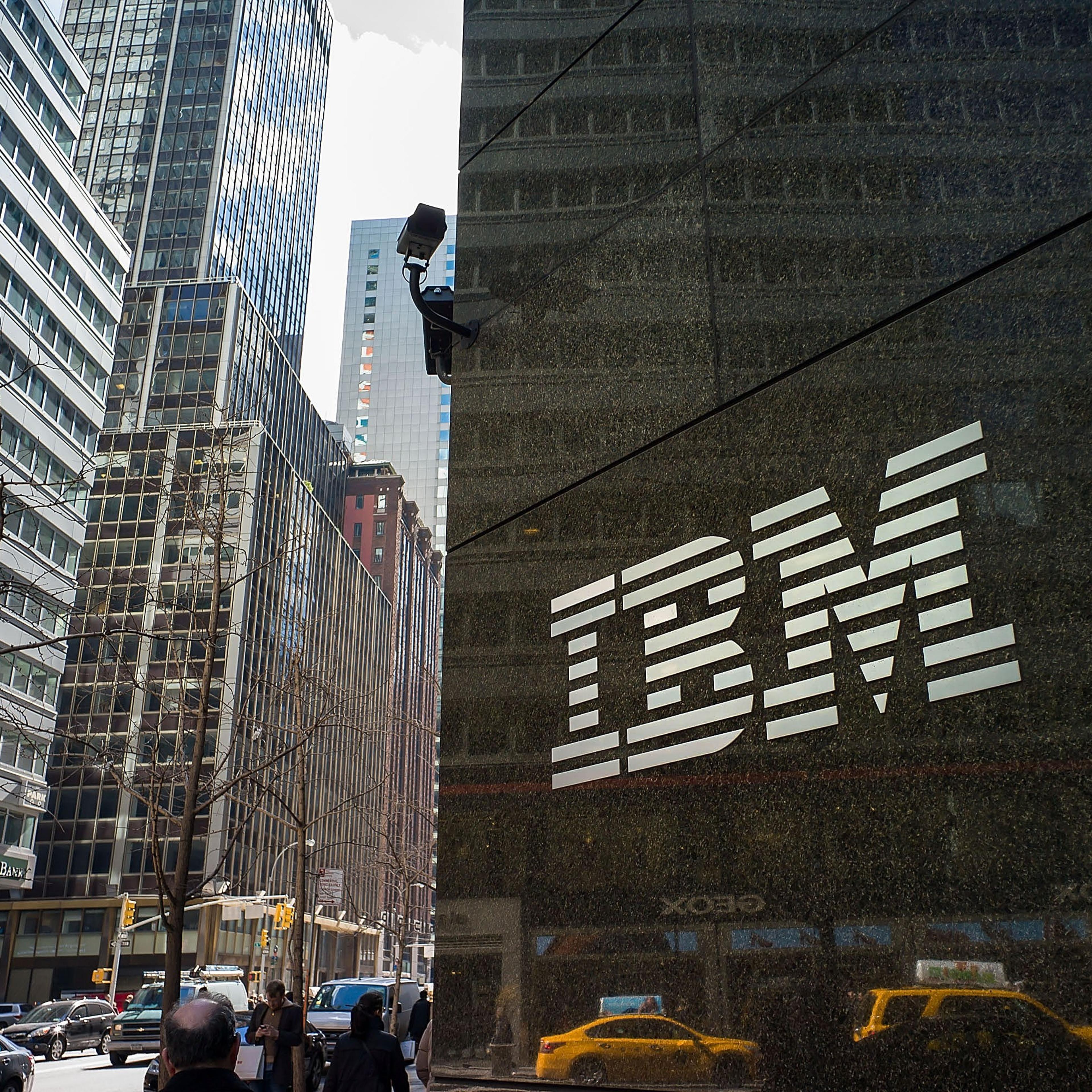 New York City Exteriors And Landmarks