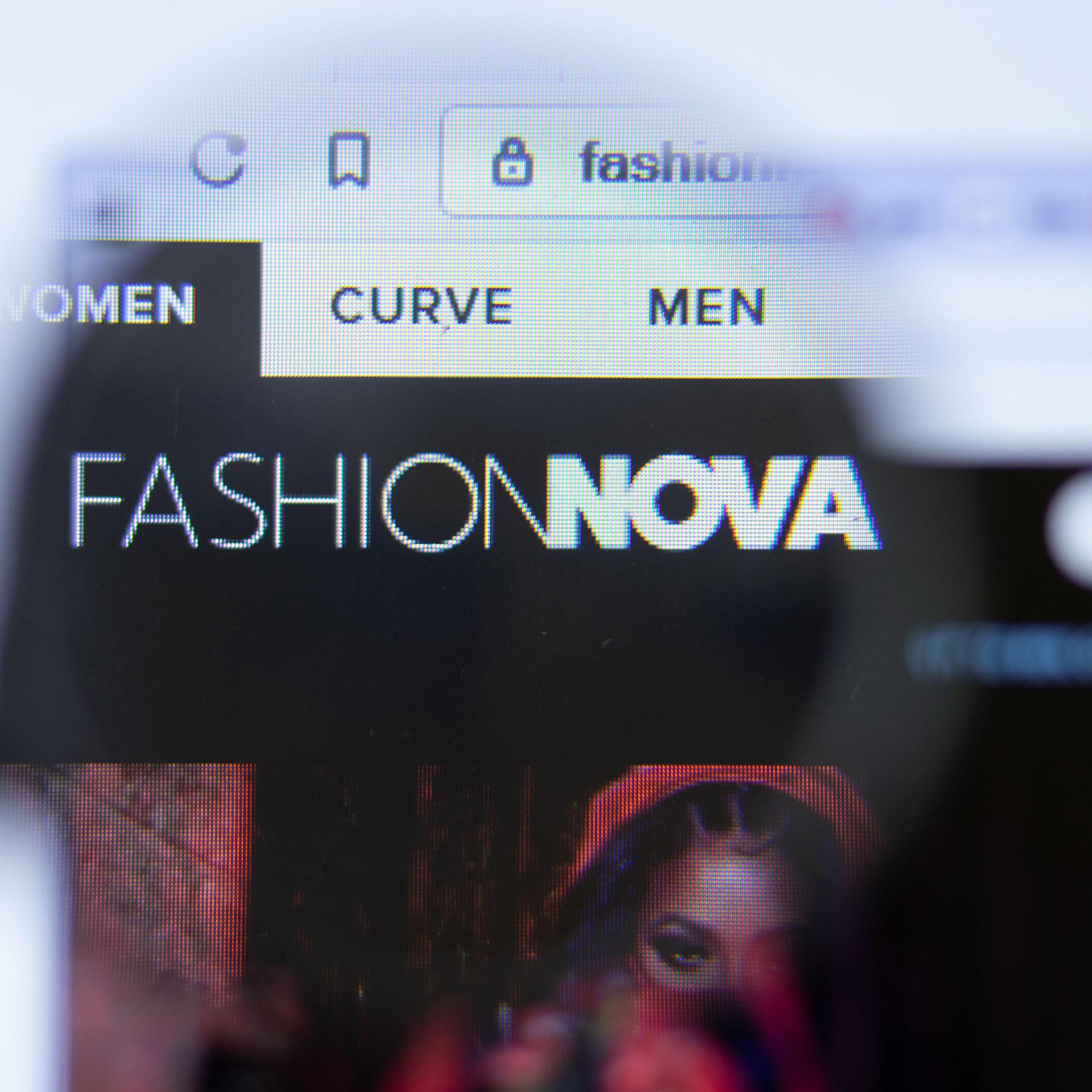 An image of the Fashion Nova fashionnova.com company website.