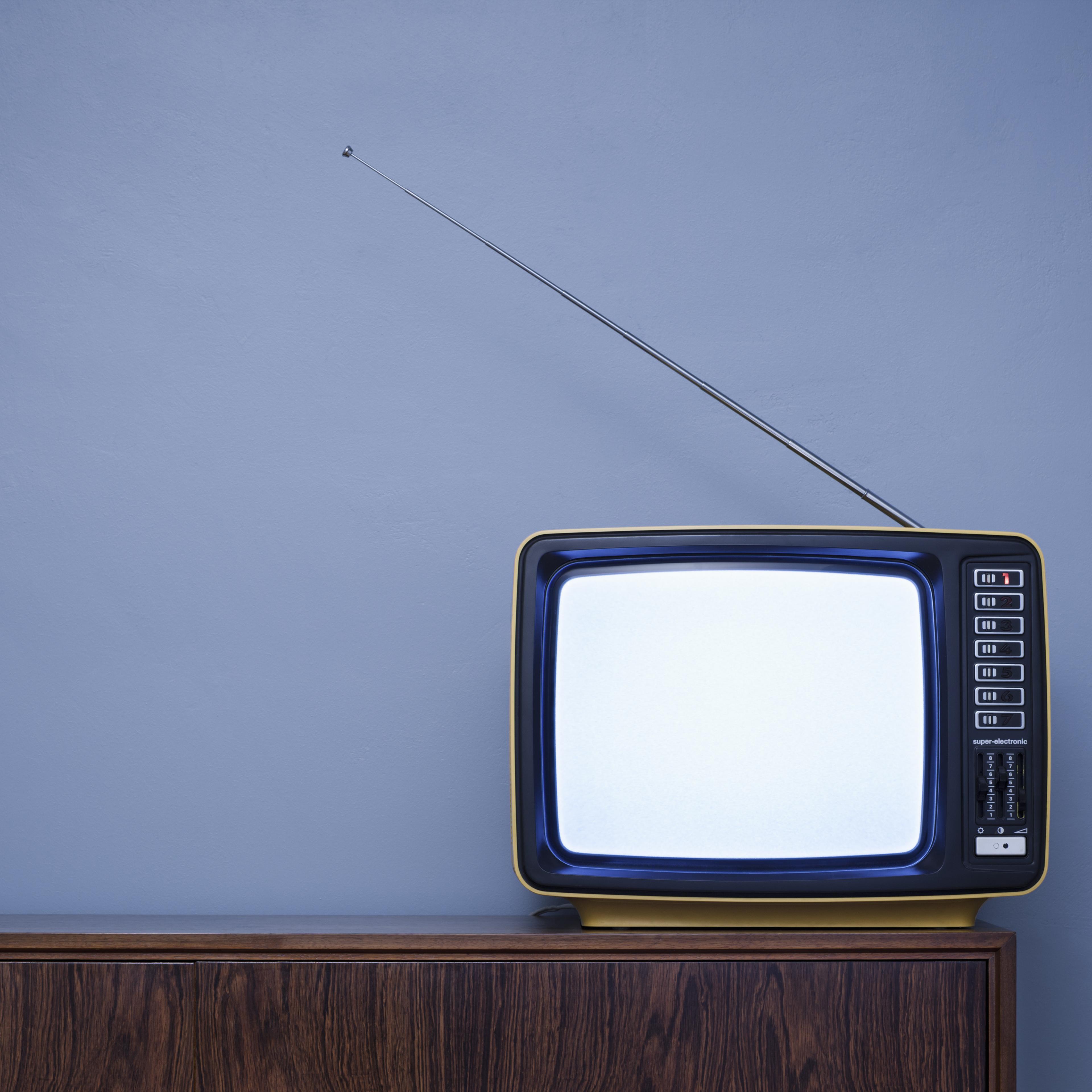 Television set