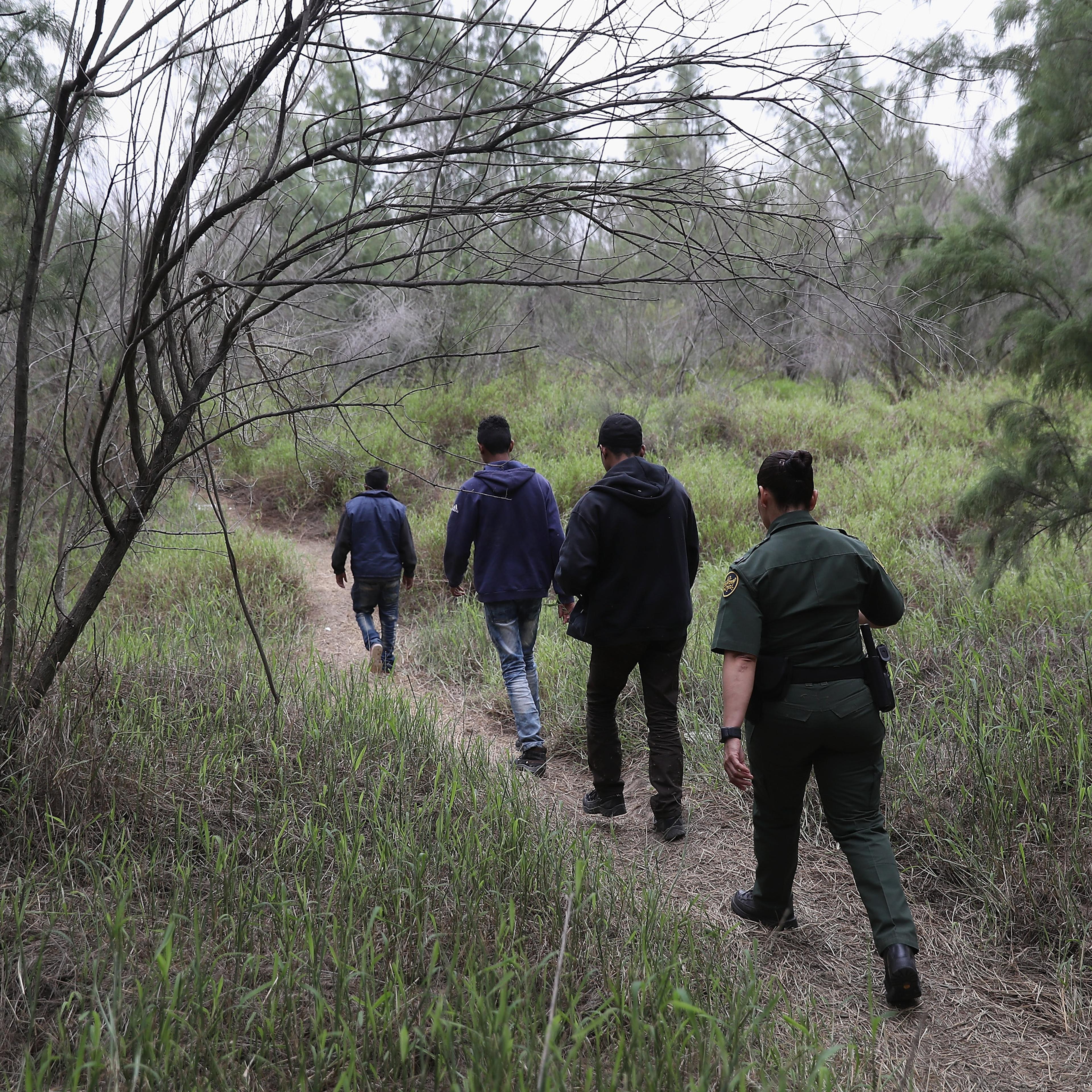 Immigrants Surge Across Border Ahead Of Trump Inauguration
