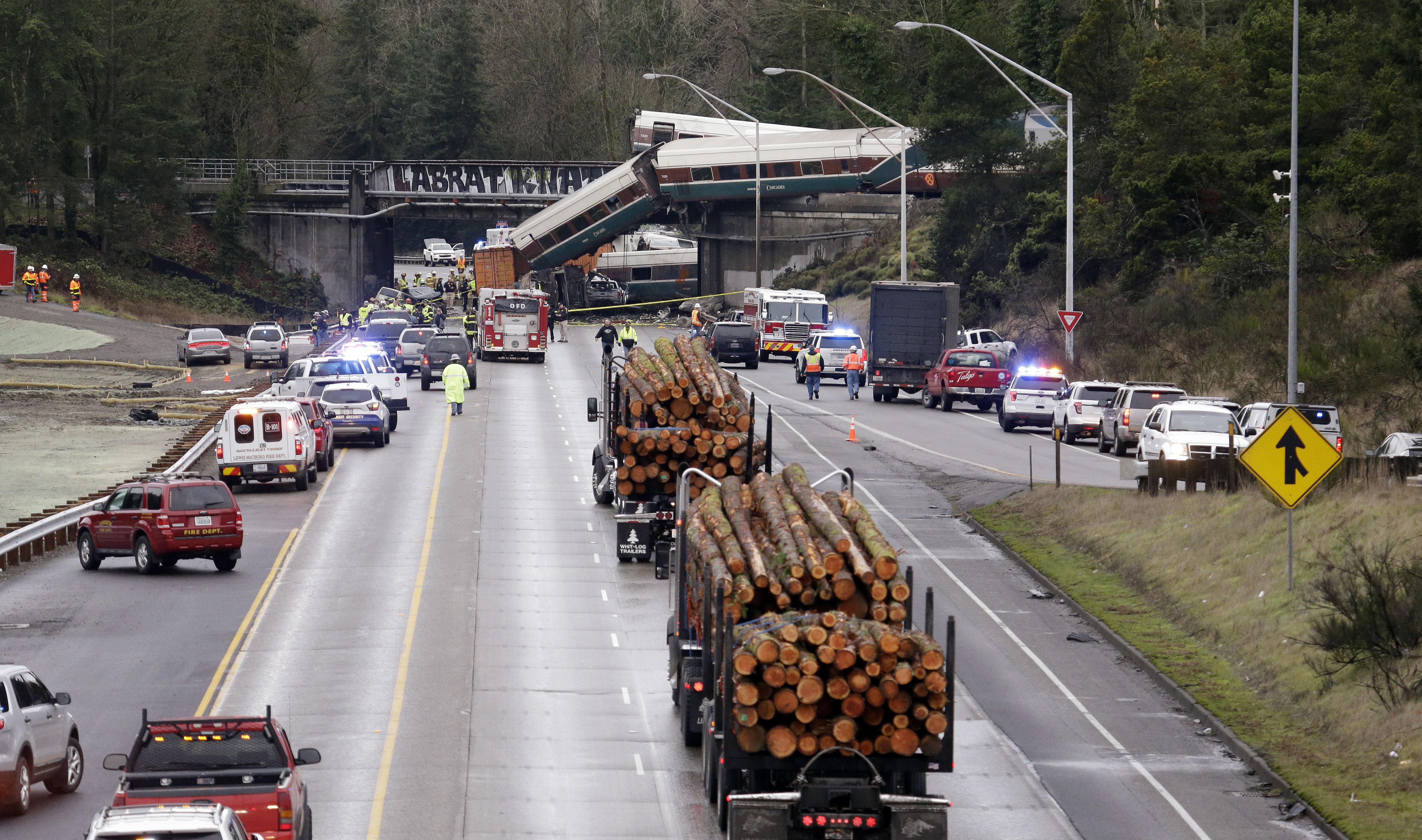 Train Derailment Washington State, DuPont, USA - 18 Dec 2017