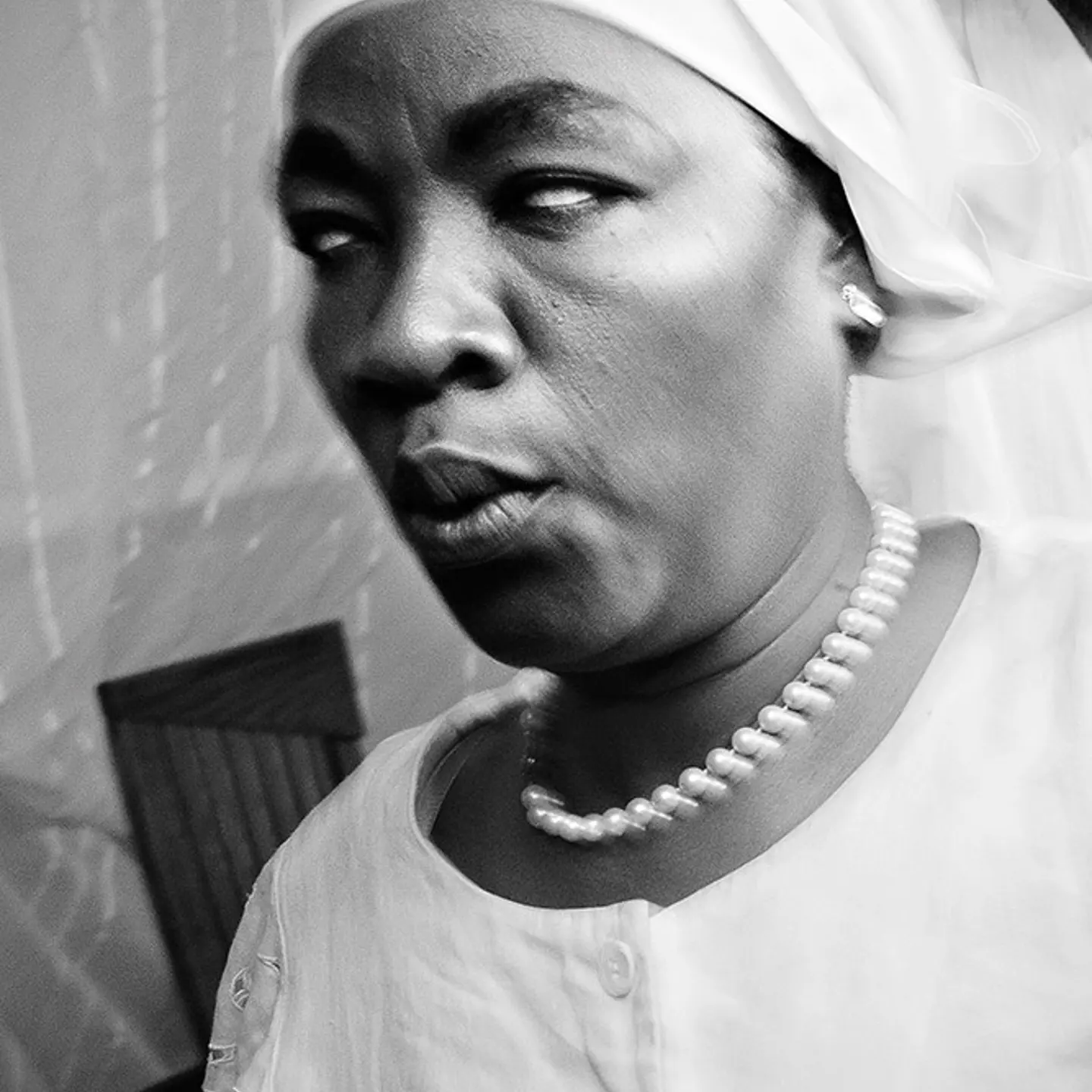Mambo Carmen becomes possessed by the Loa Klemezin. 2010.