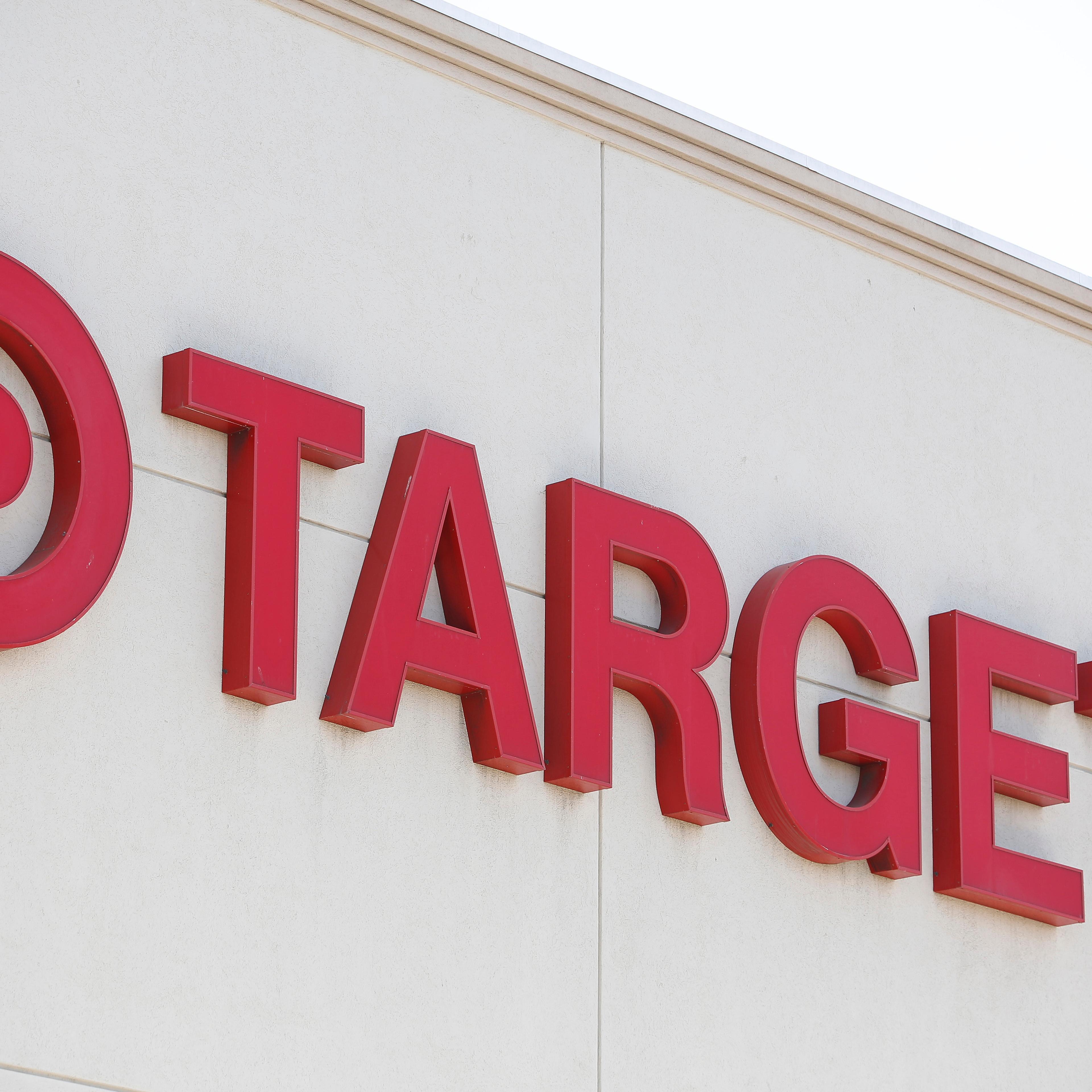 Target Bob DeRhodes