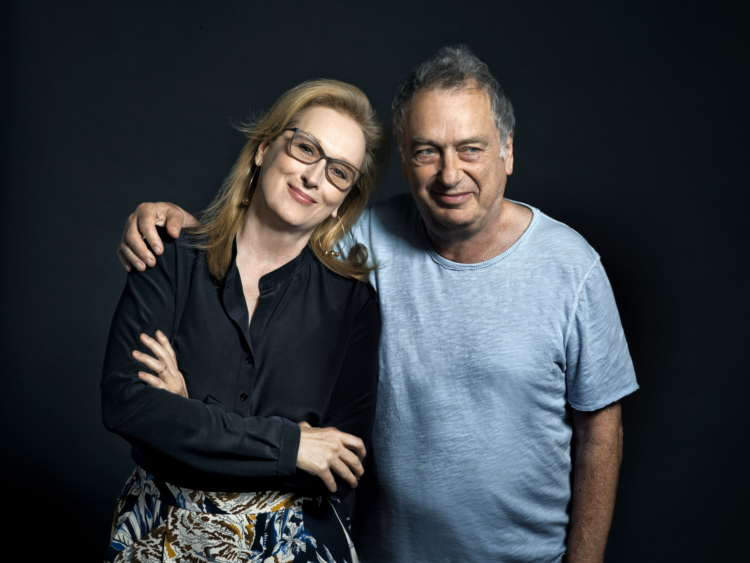 "He's such a good reader of the scene. It's something precious," says Streep of Frears