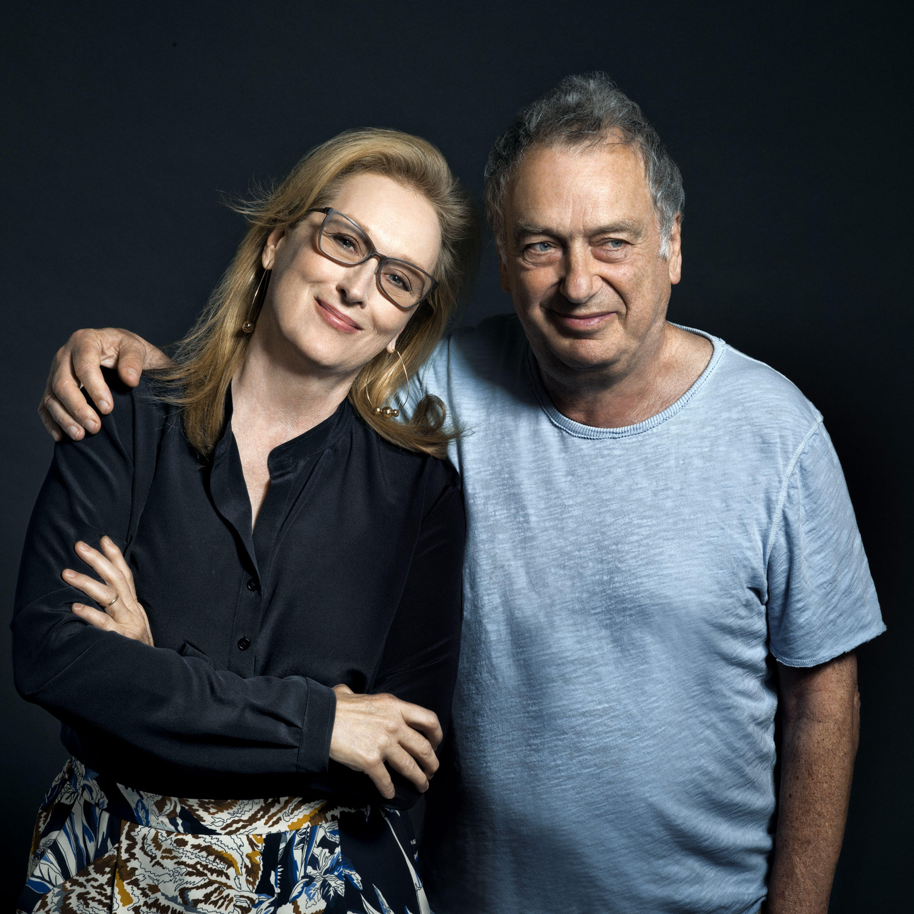 "He's such a good reader of the scene. It's something precious," says Streep of Frears