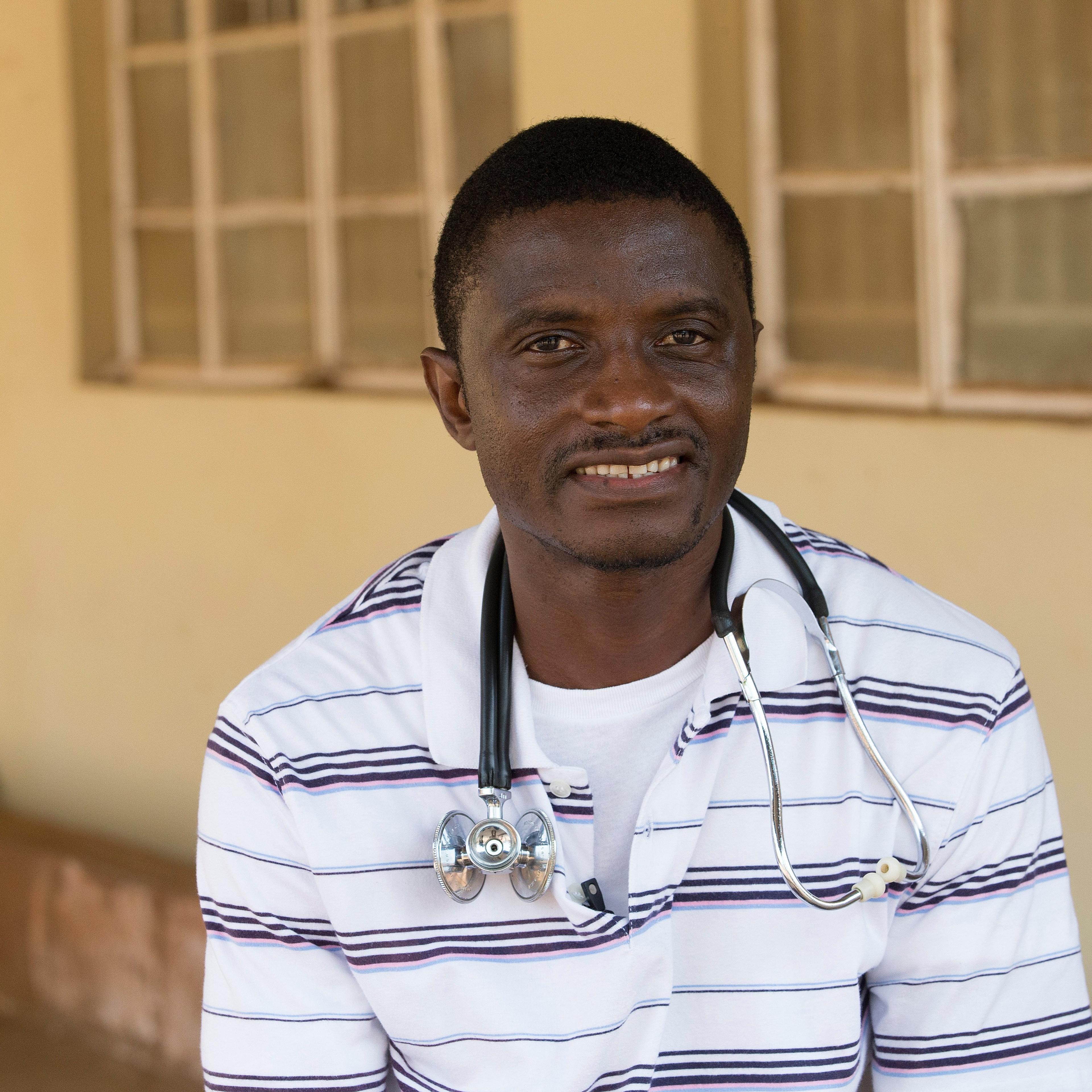 Doctor Being Treated For Ebola In Nebraska Dies Of Virus