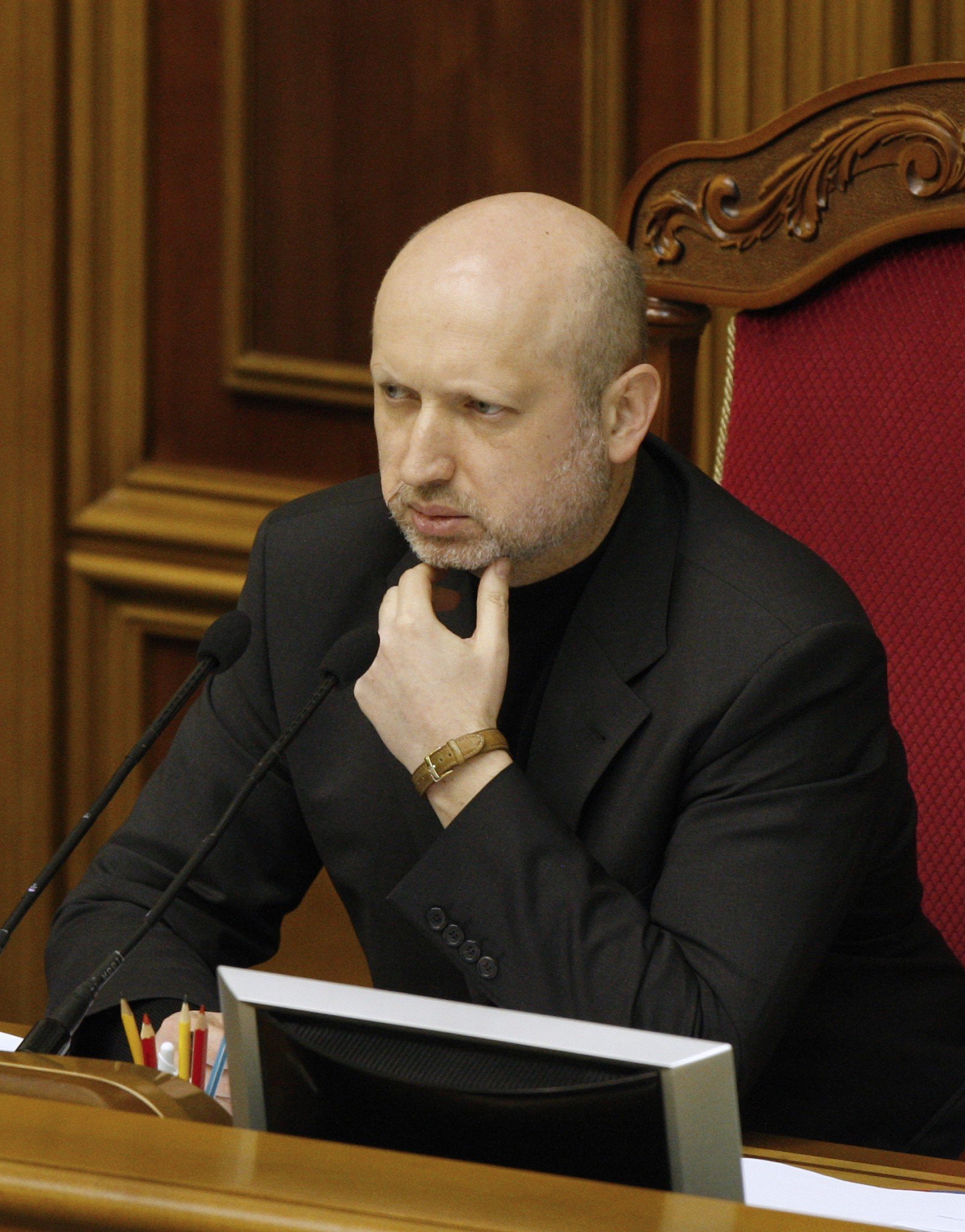 Oleksander Turchinov named acting president of Ukraine