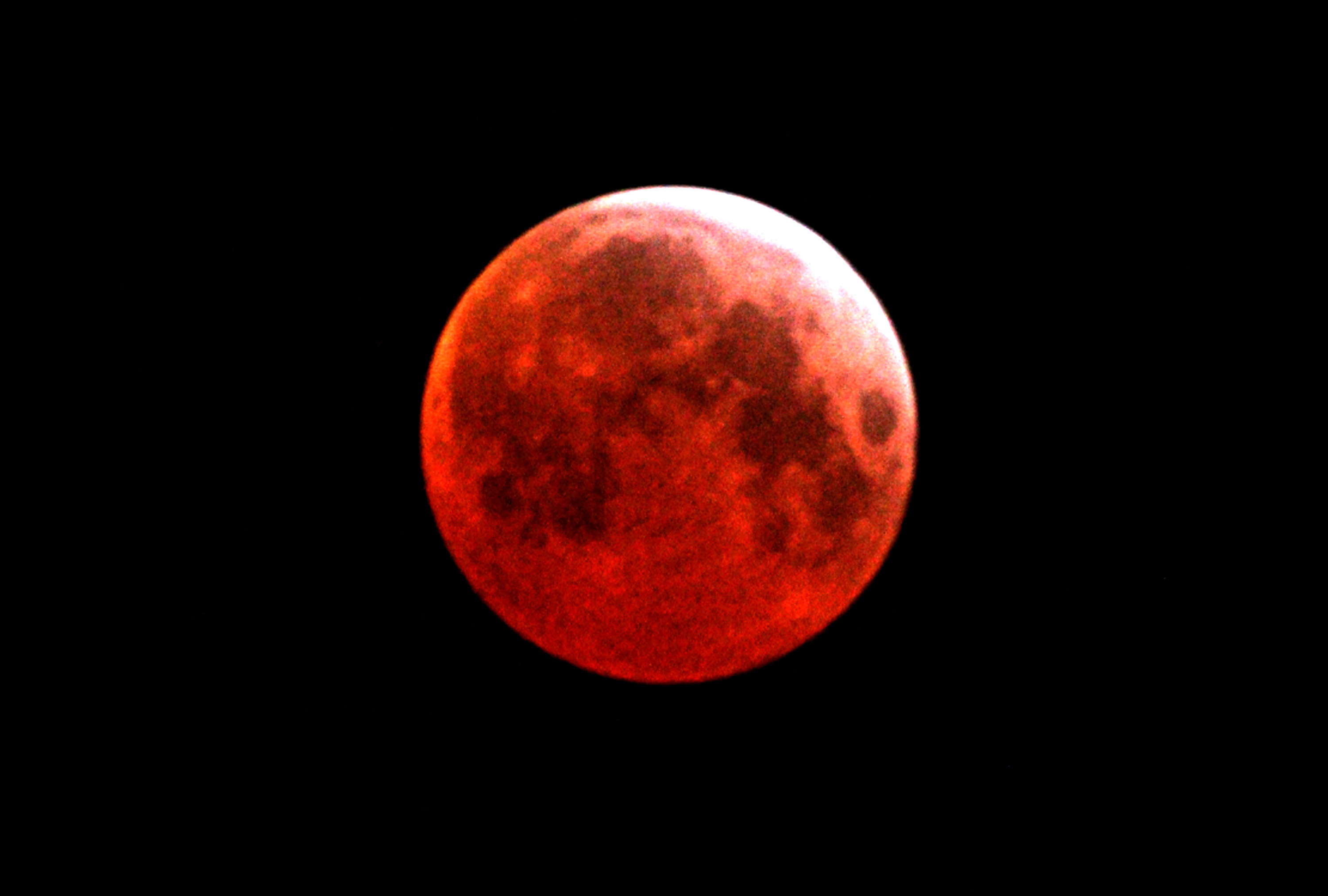 Total lunar eclipse over Gaza City
