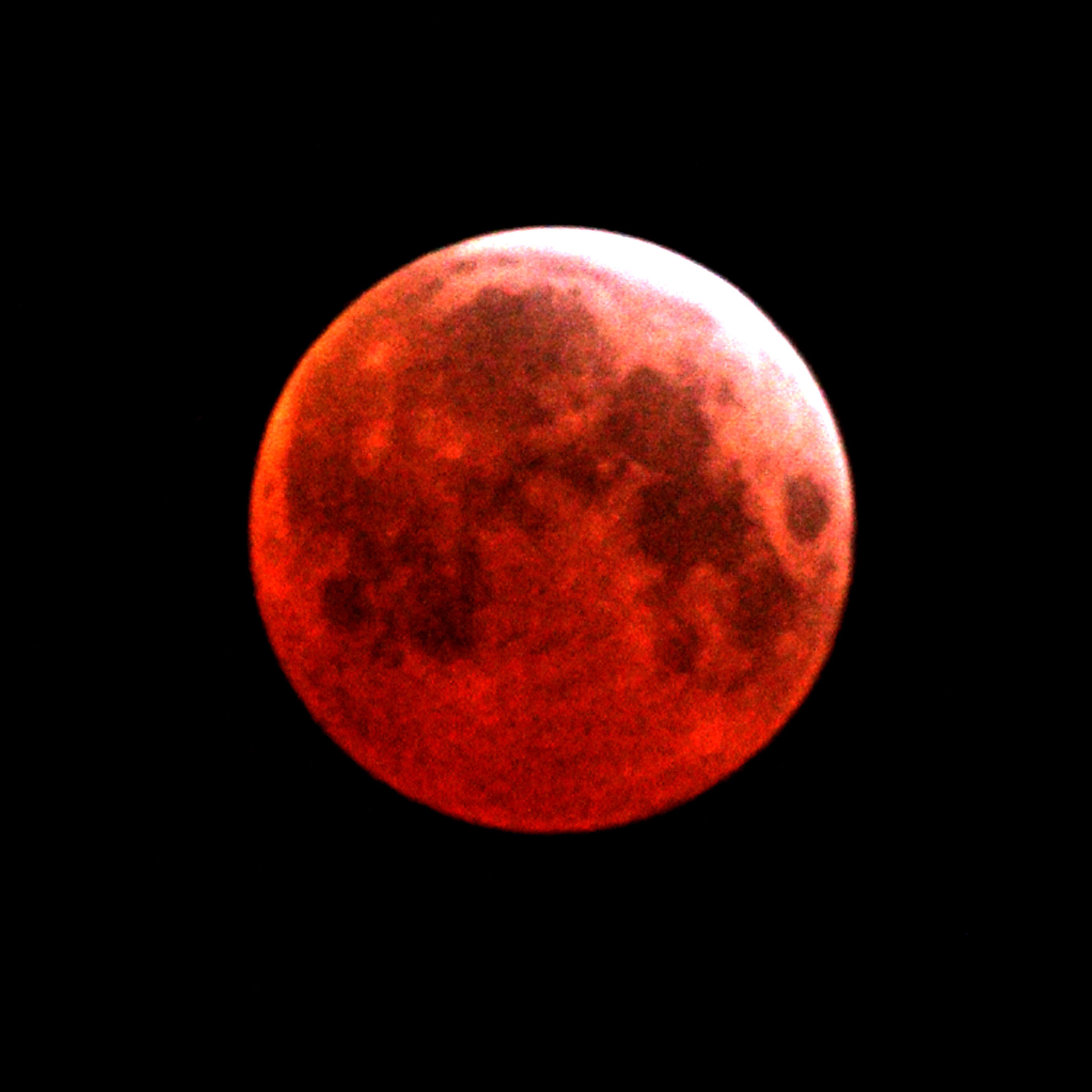 Total lunar eclipse over Gaza City