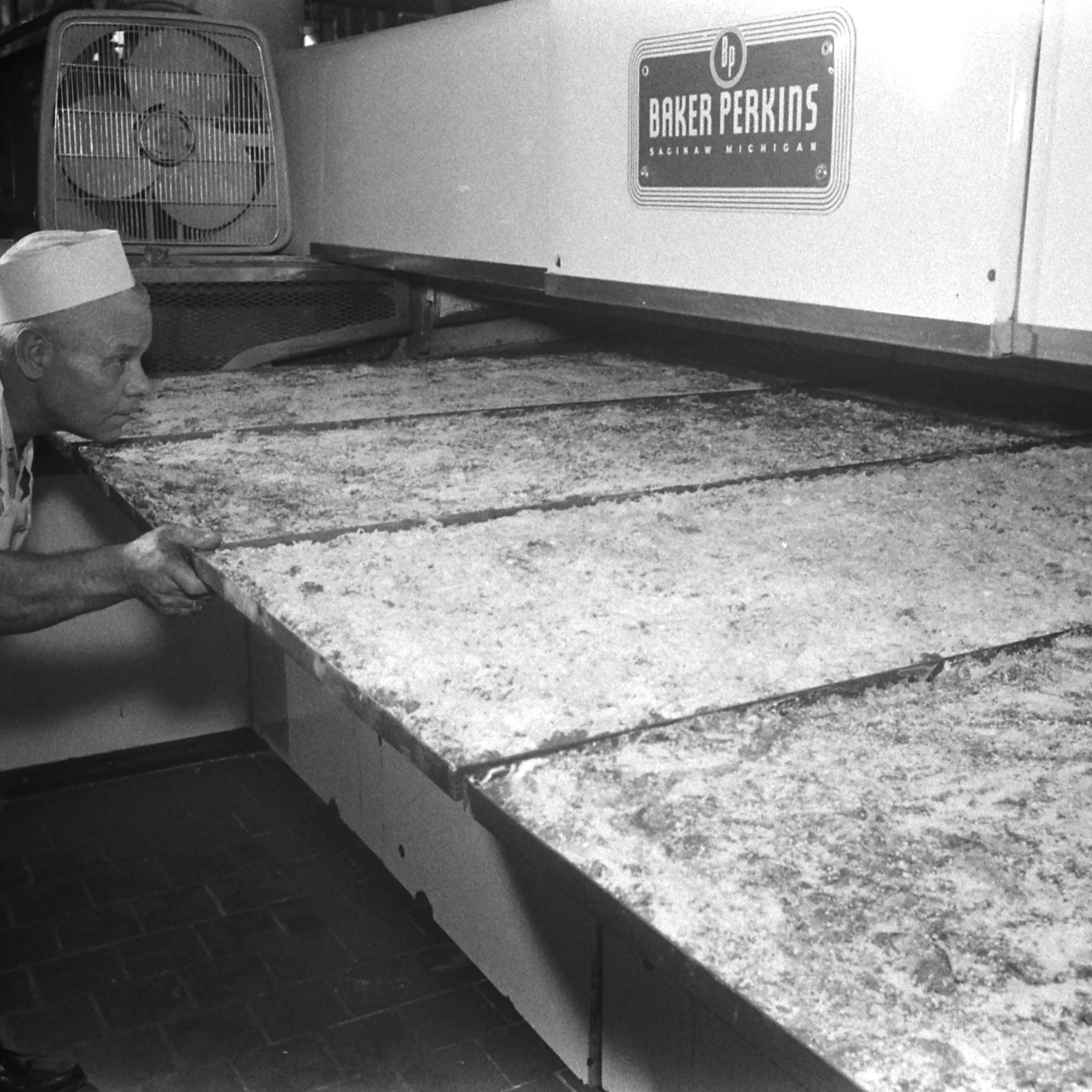 Ten-Foot Pizza Pie at Houston