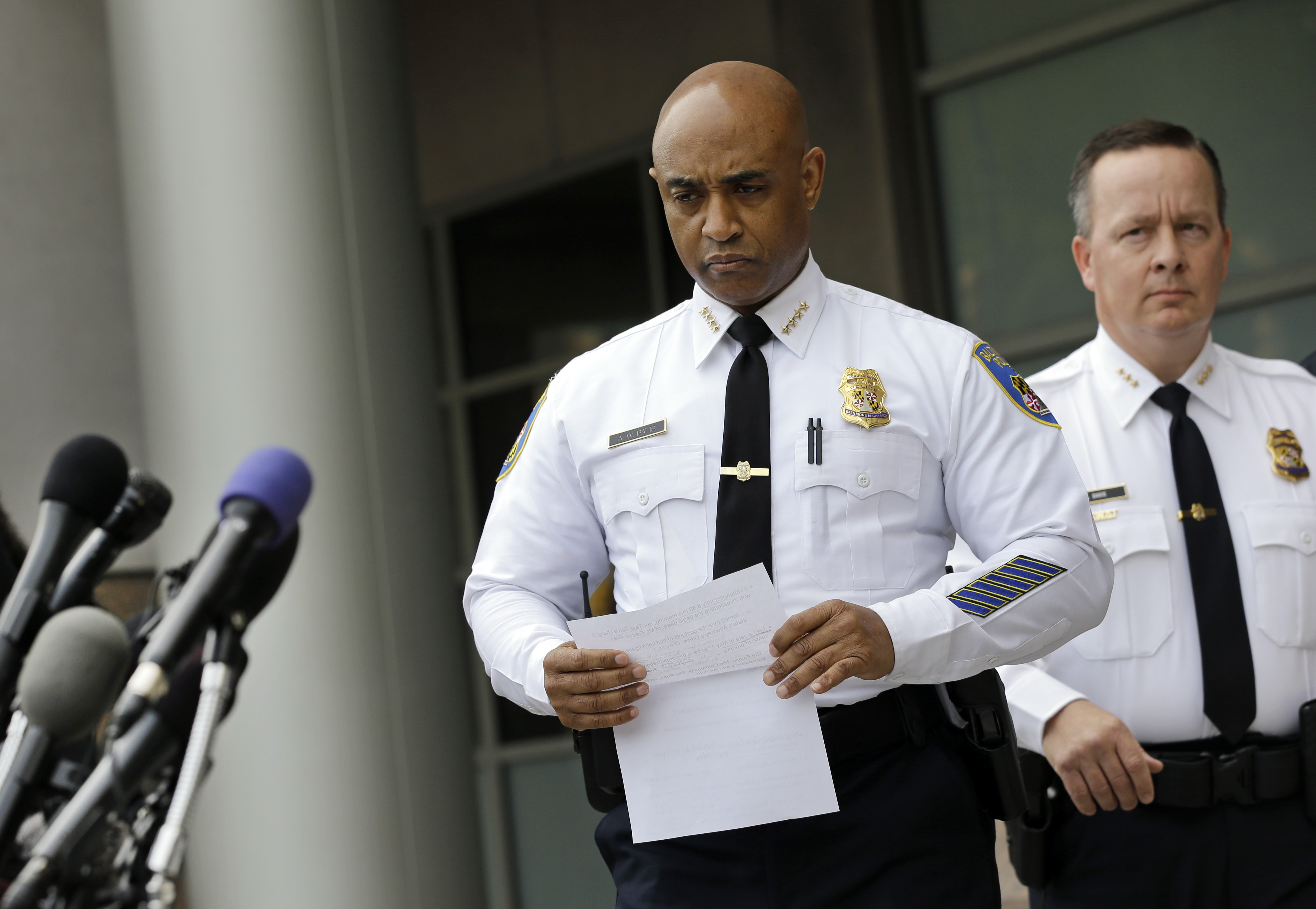 Anthony Batts, Kevin Davis