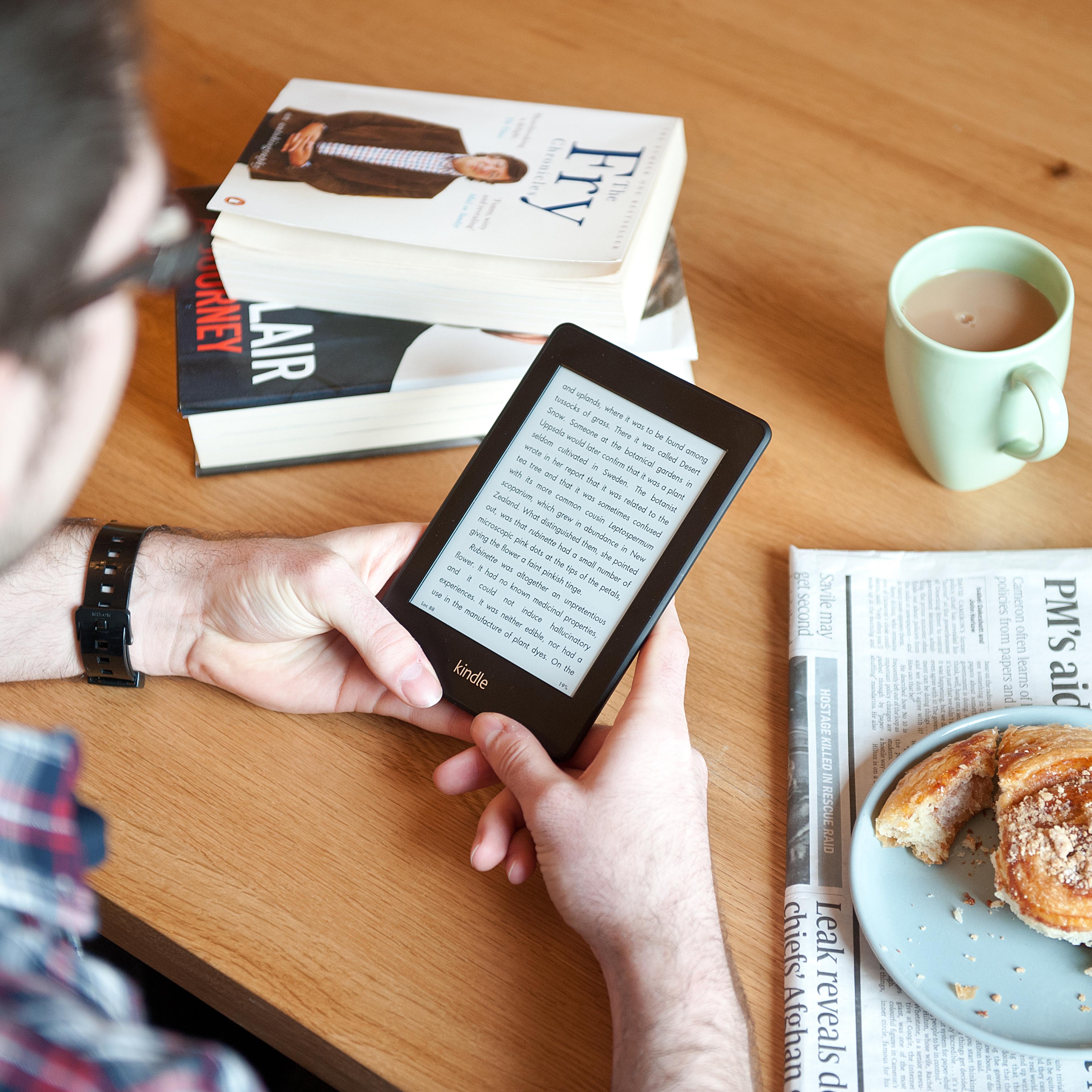 iPad, iPhone And Kindle Lifestyle Shoot