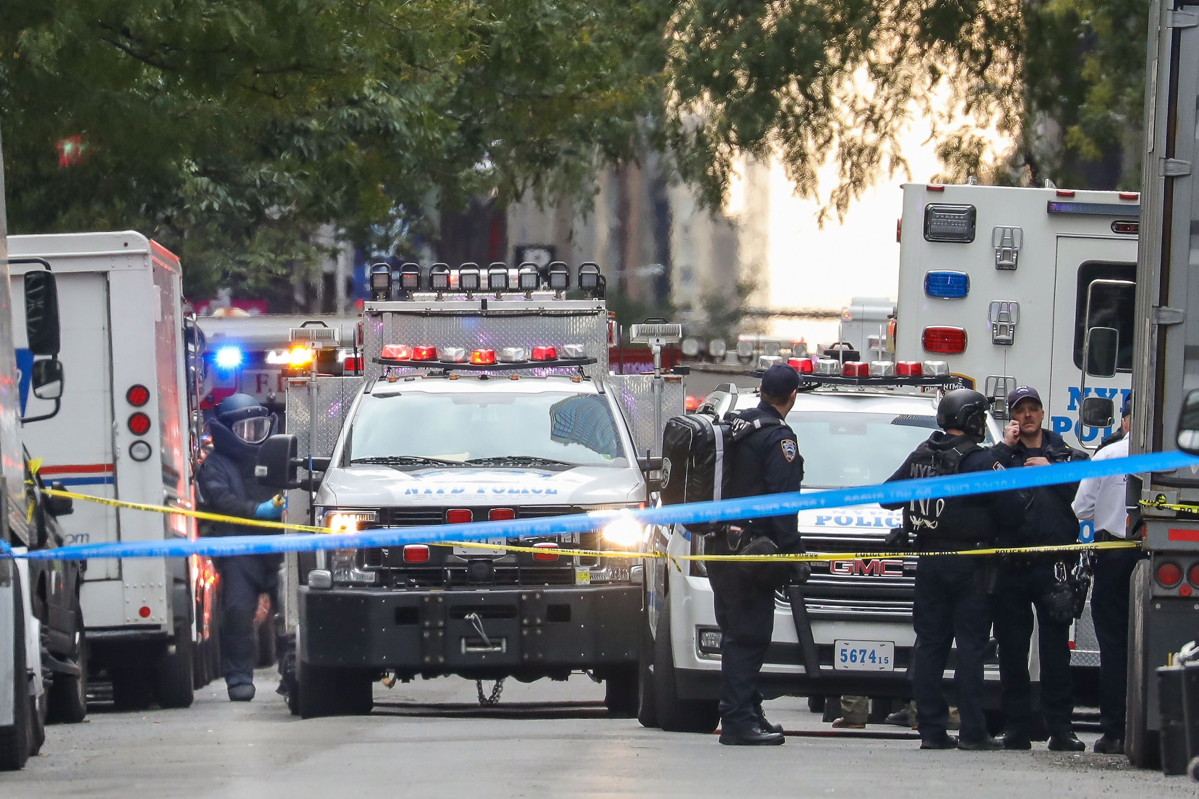 12th Suspicious Package Intercepted At NYC Post Office Addressed To James Clapper And CNN