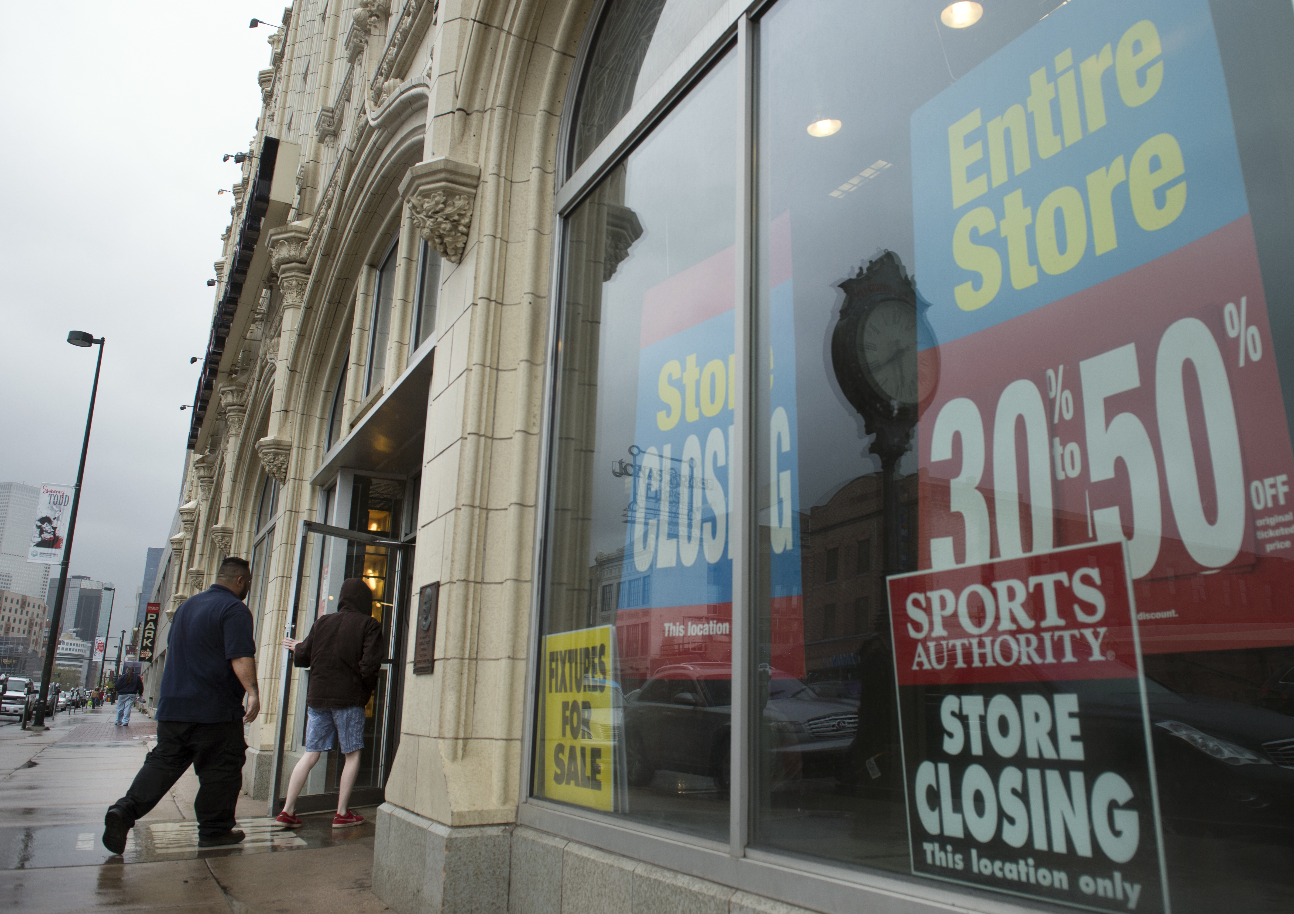 Sport Authority will go to auction.
