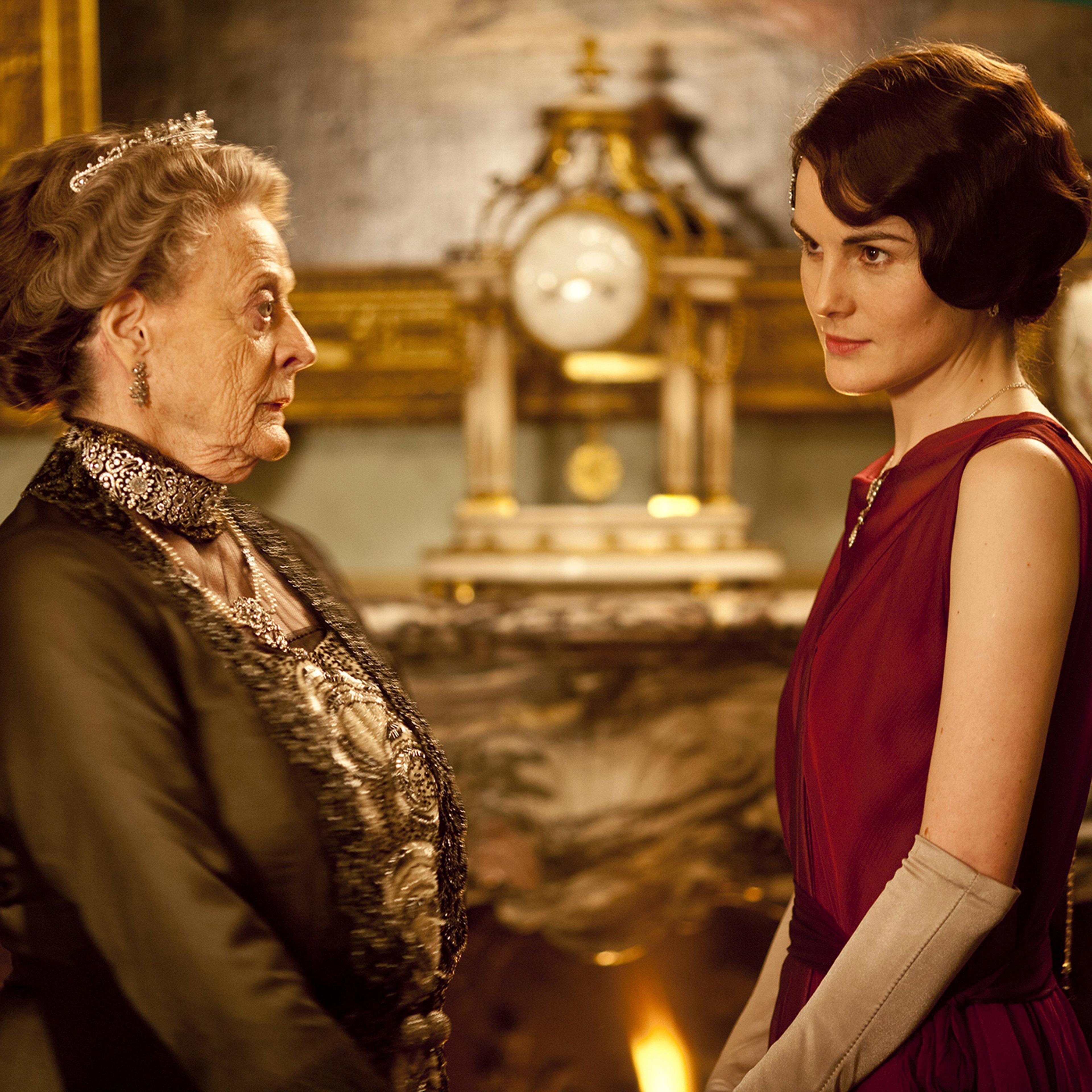 160504_GAL_ScreenMoms_DowntonAbbey