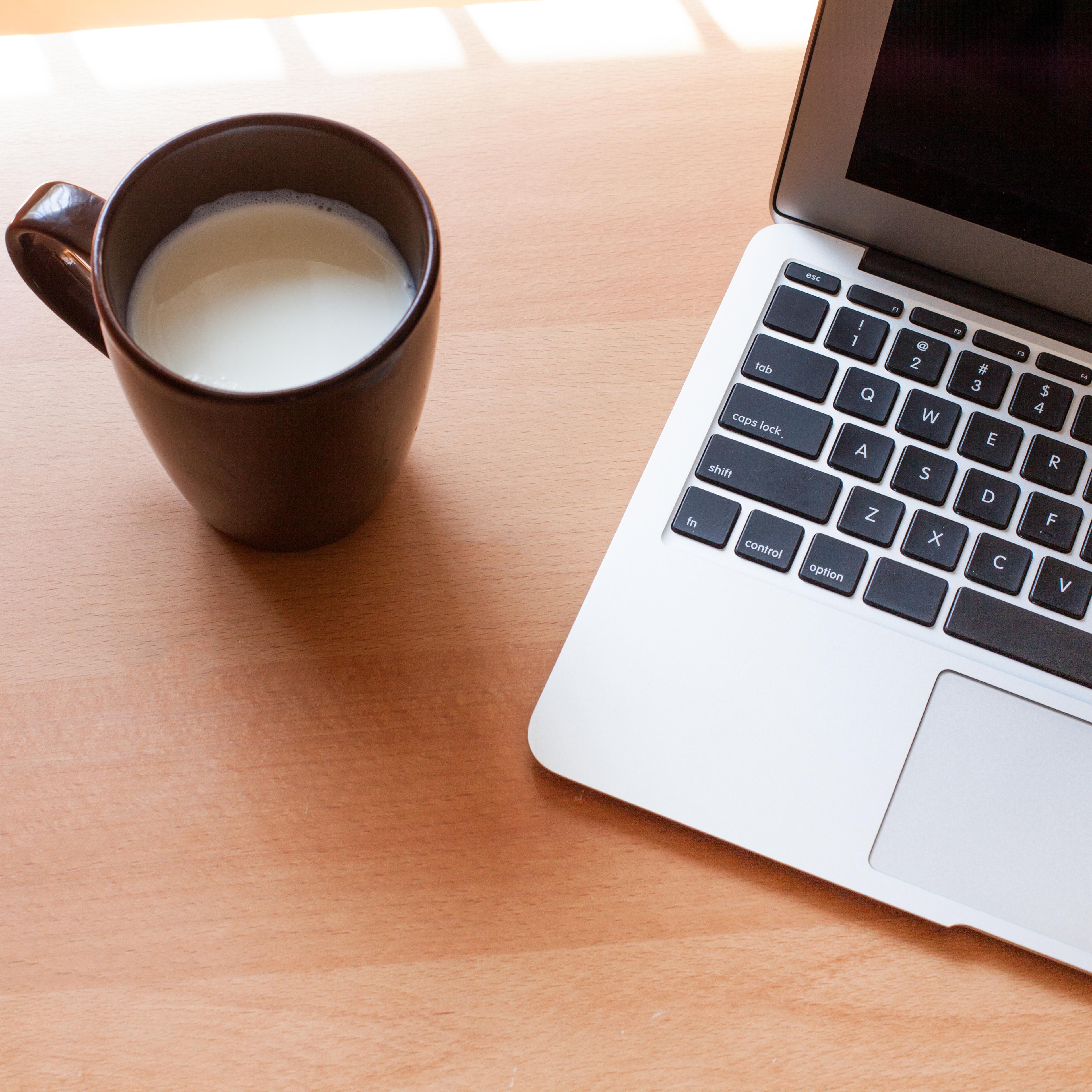 Laptop coffee