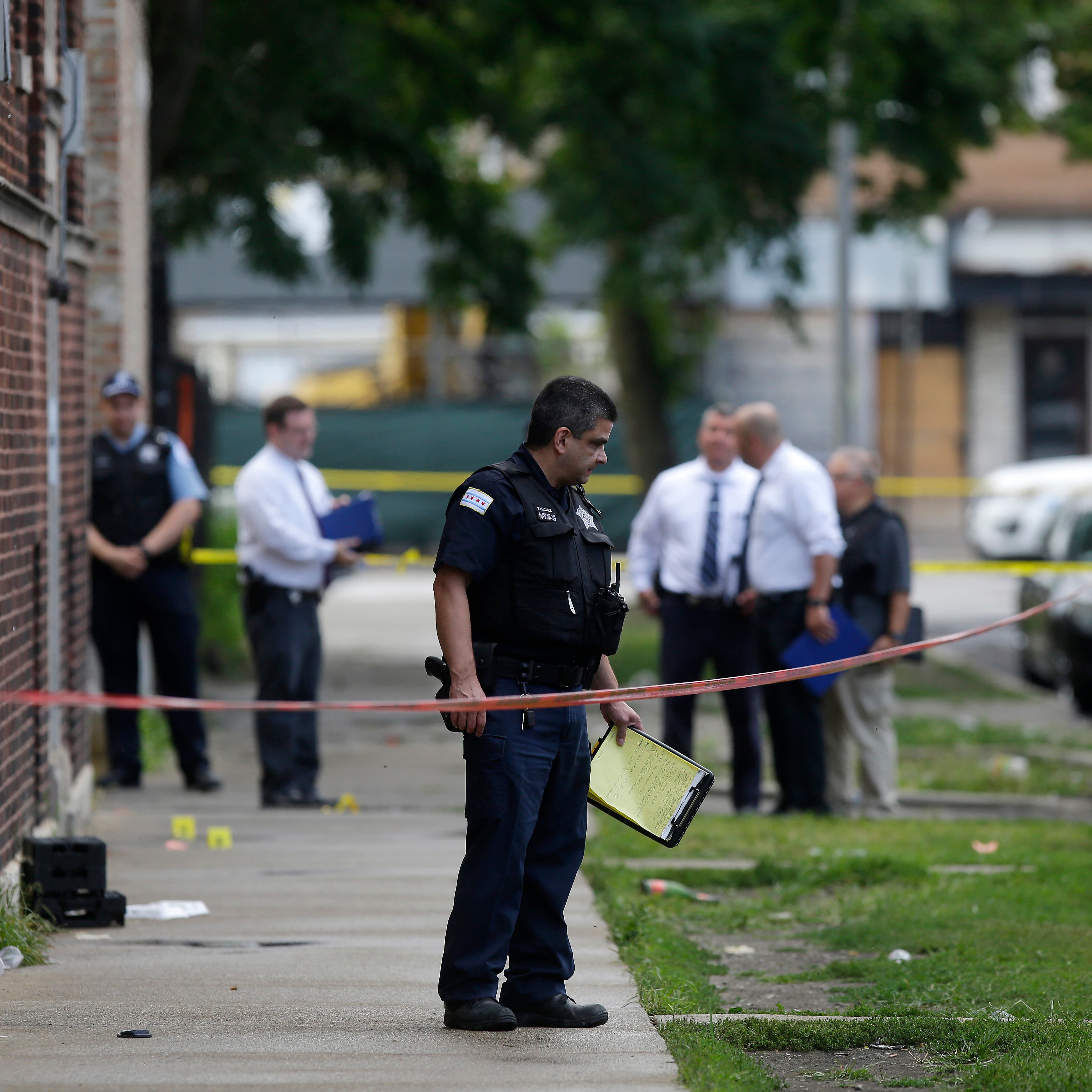 At Least 30 Shot And 2 Killed In Spate Of Overnight Mass Shootings In Chicago