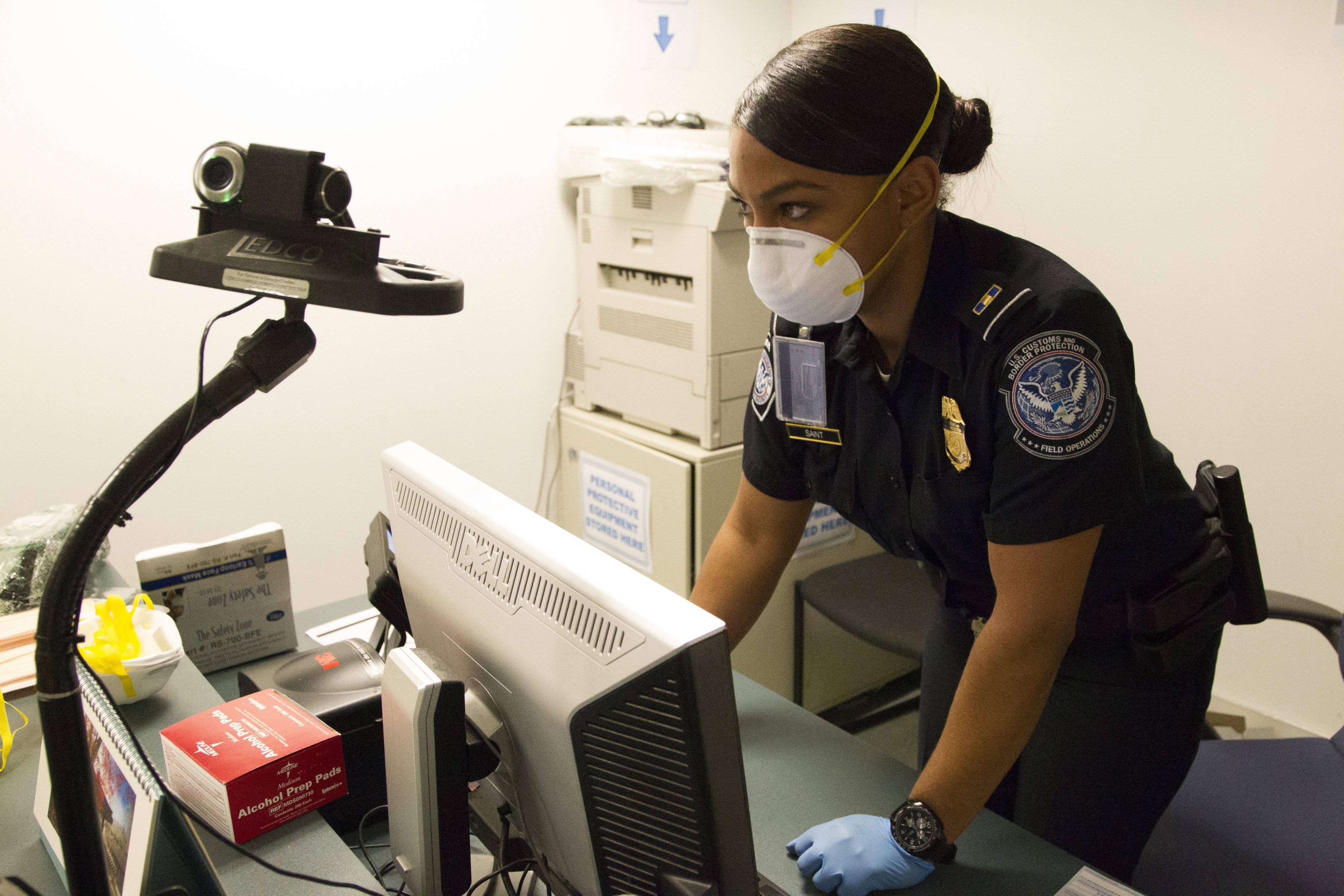 JFK Ebola Screening