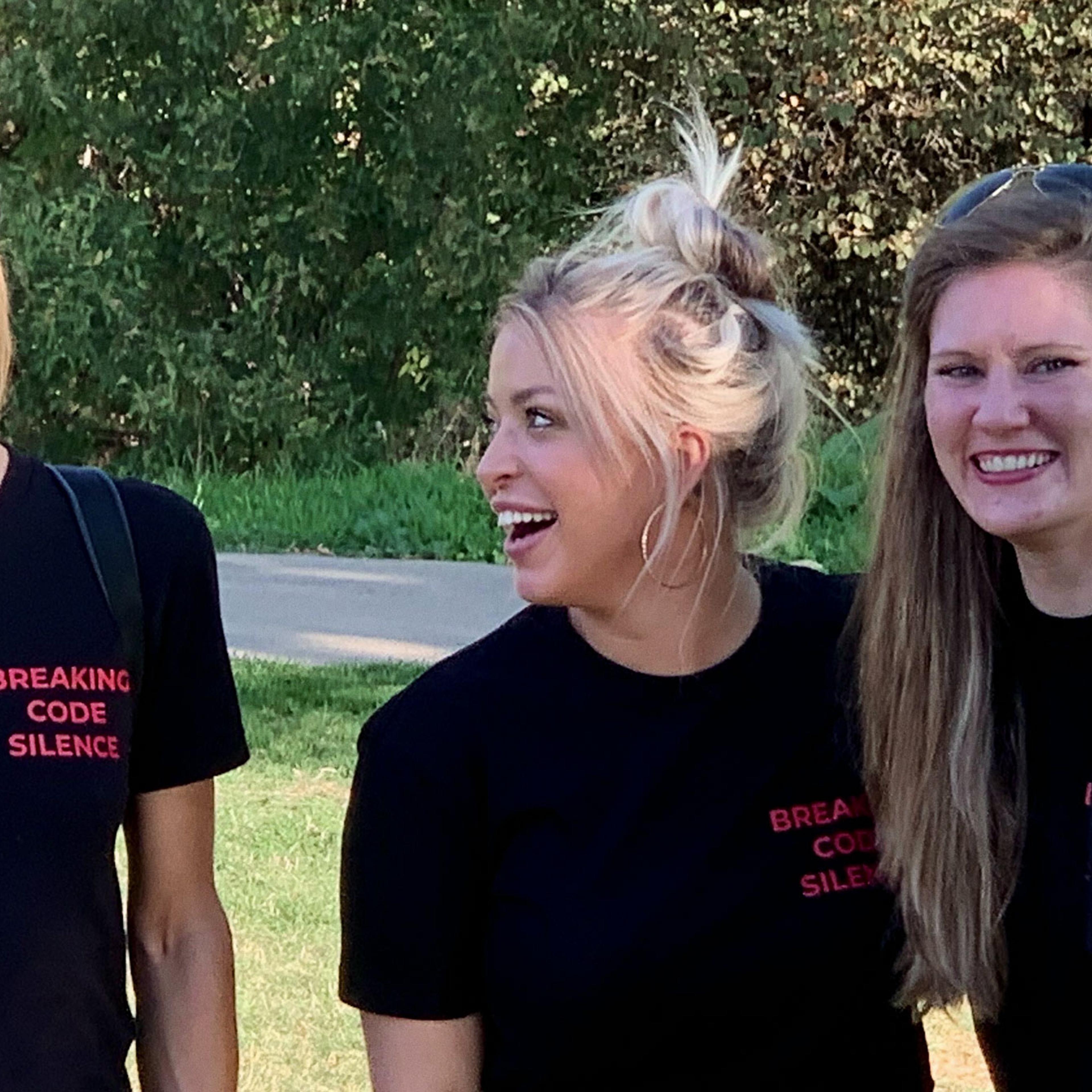 (L to R) Paris Hilton, Caroline, Alexa, and Katherine Kubler in The Program: Cons, Cults and Kidnapping. Cr.
