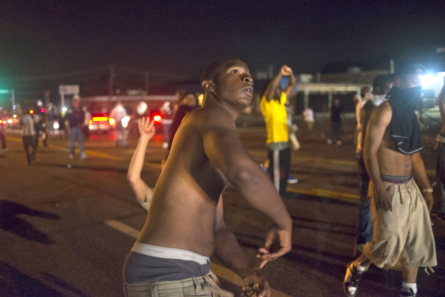 Thousands of people demonstrated today in support of Mike Brown who was gunned down in Ferguson, Missouri 9 days ago. About 8:30 a large protest march was organized in which approximately 1 - 2000 people participated. The group marched to the State Polic