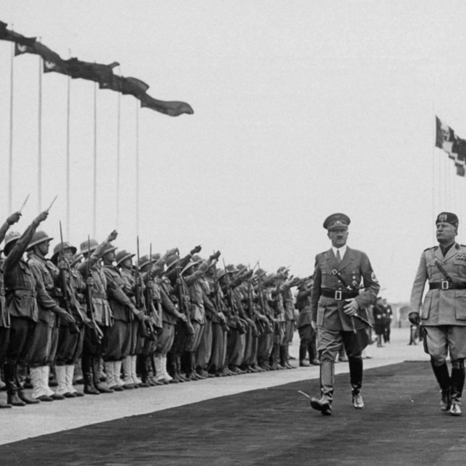 Benito Mussolini;Adolf Hitler
