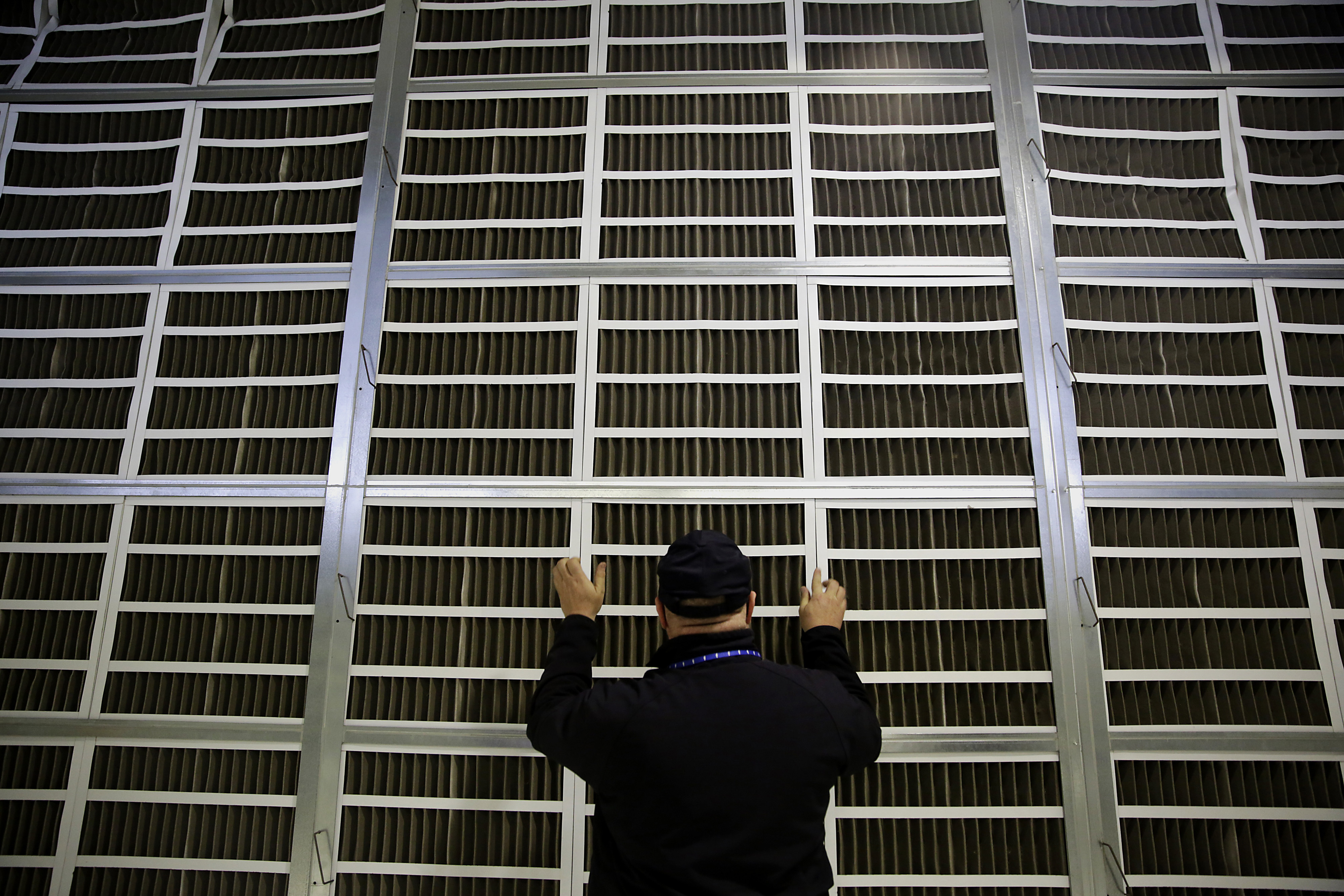 Operations Inside The Facebook Data Center