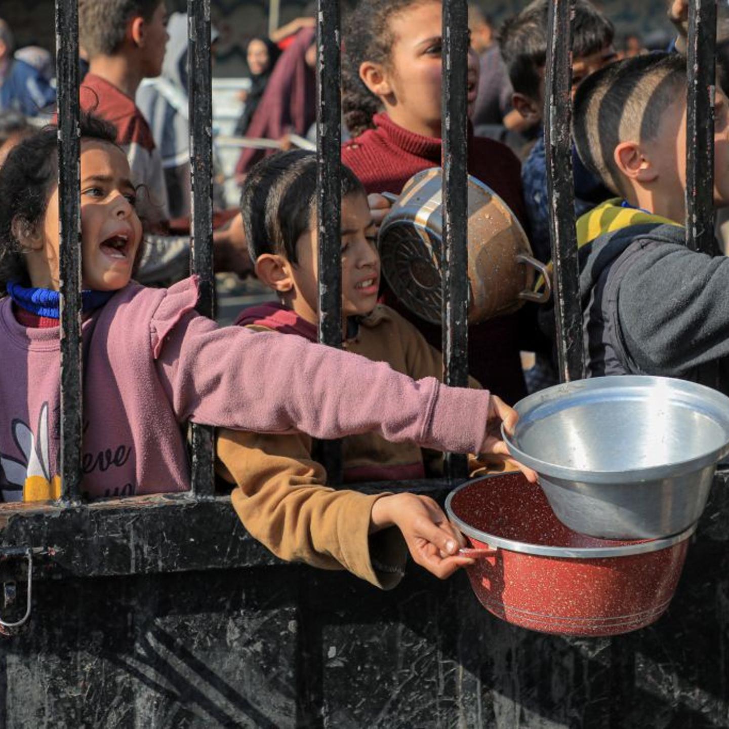 MIDEAST-GAZA-RAFAH-ISRAEL-HAMAS CONFLICT-FOOD RELIEF