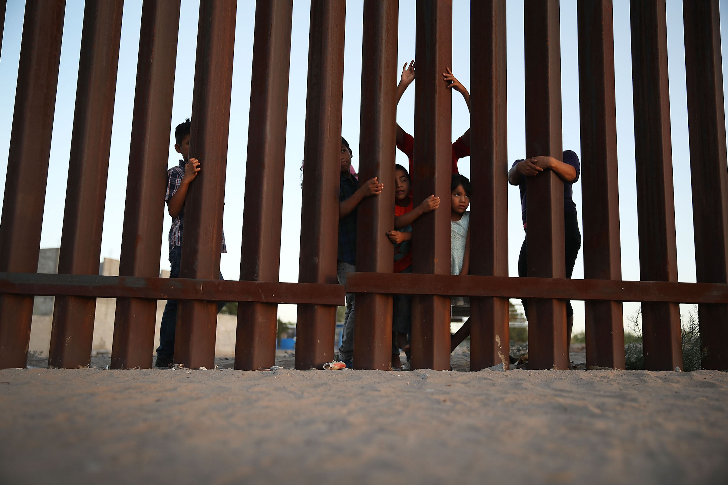 Despite Trump Executive Order, Over 2300 Migrant Children Still Held In Camps