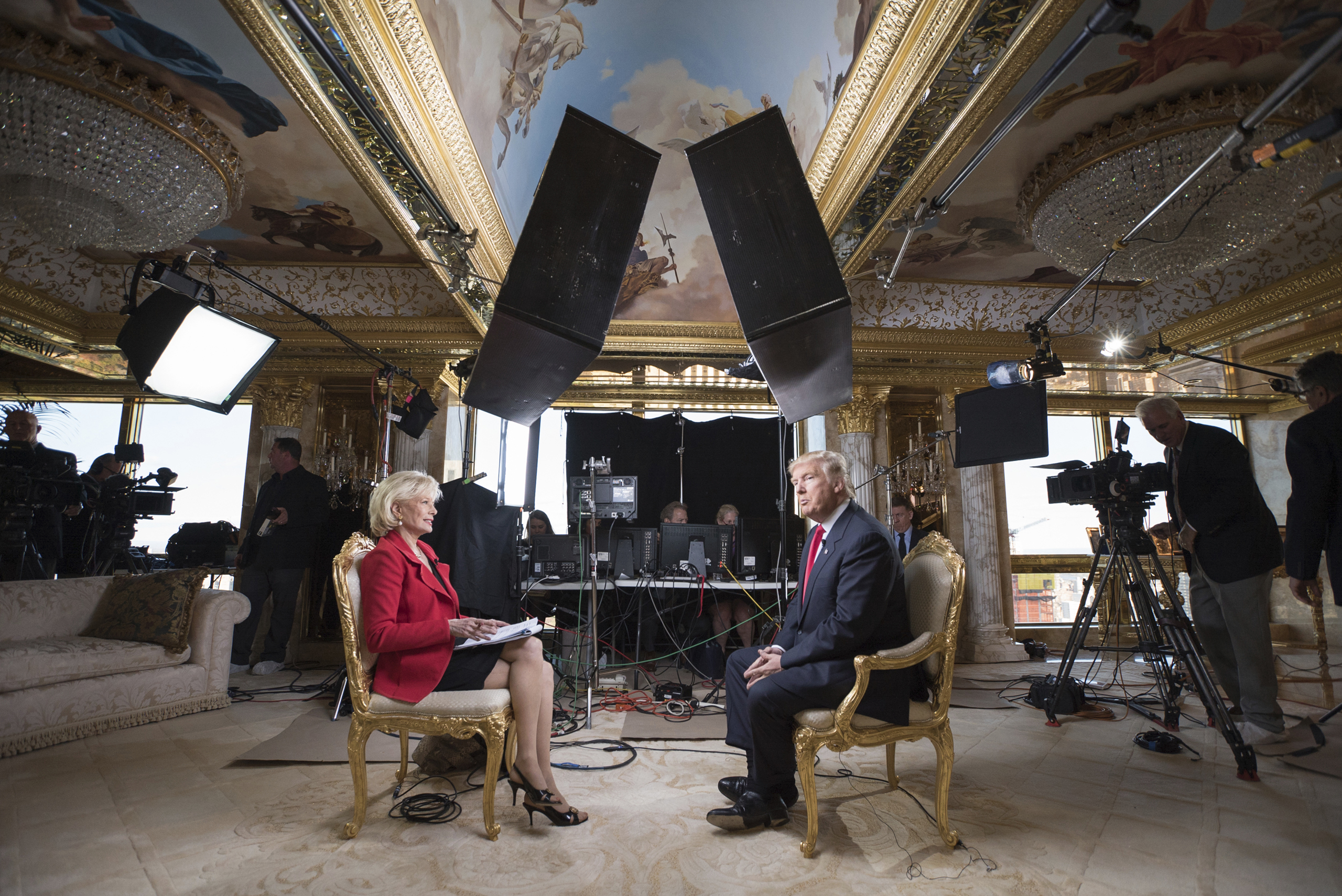 60 MINUTES Correspondent Lesley Stahl interviews President-elect Donald Trump at his home in New York, on Nov. 11, 2016.