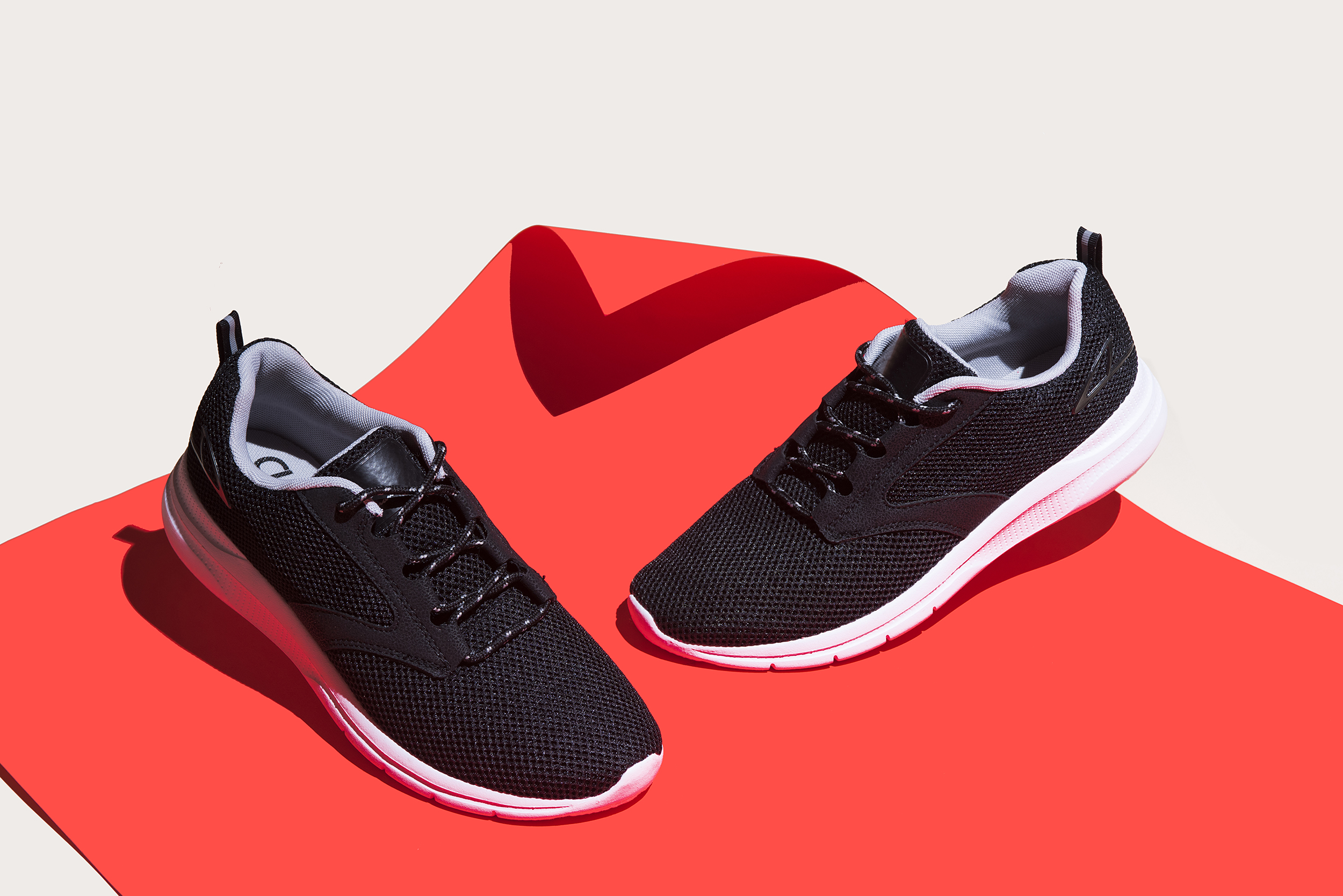 sneakers-shoes-sport-fitness-running-health-exercise-motto-stock
