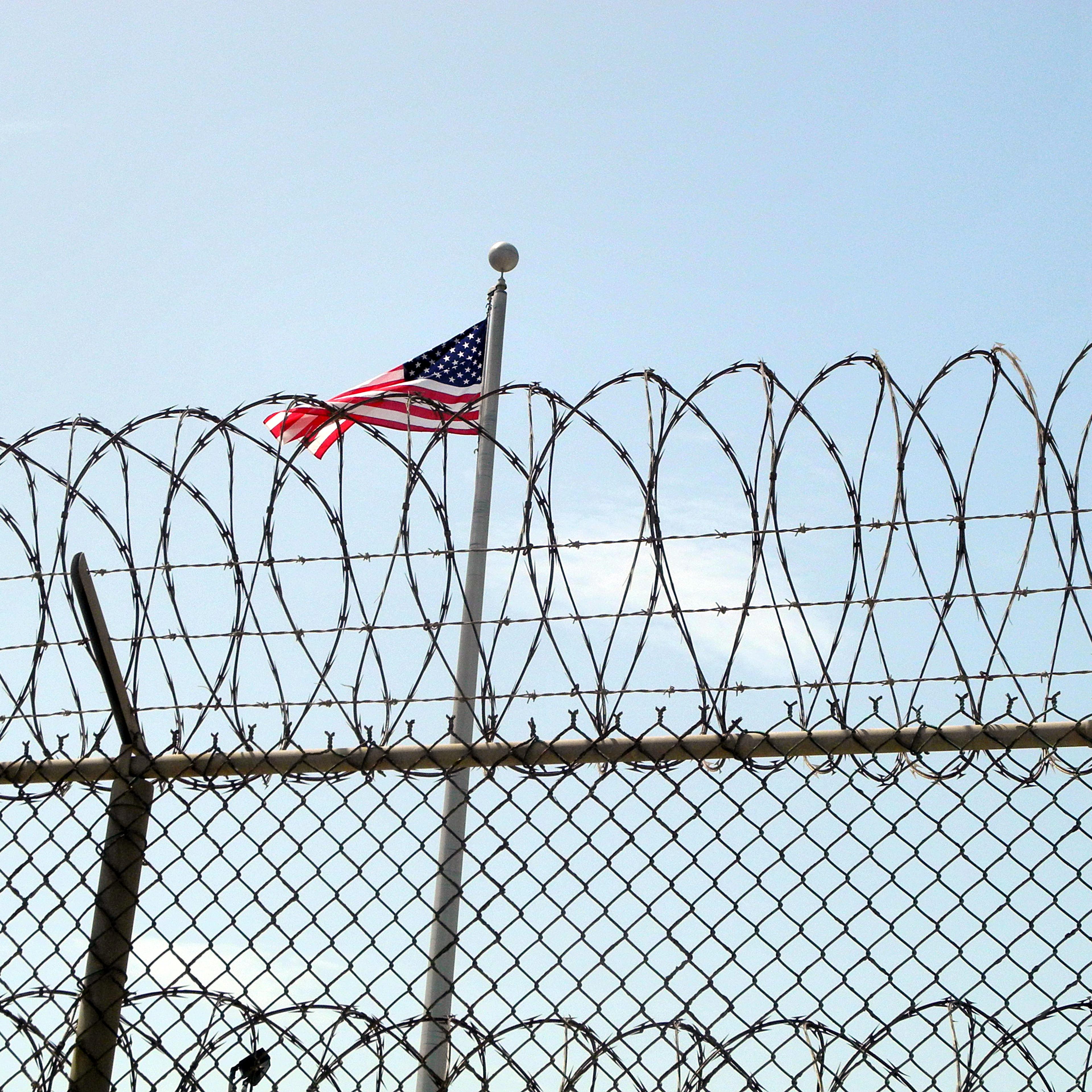US-ATTACKS-GUANTANAMO-BASE